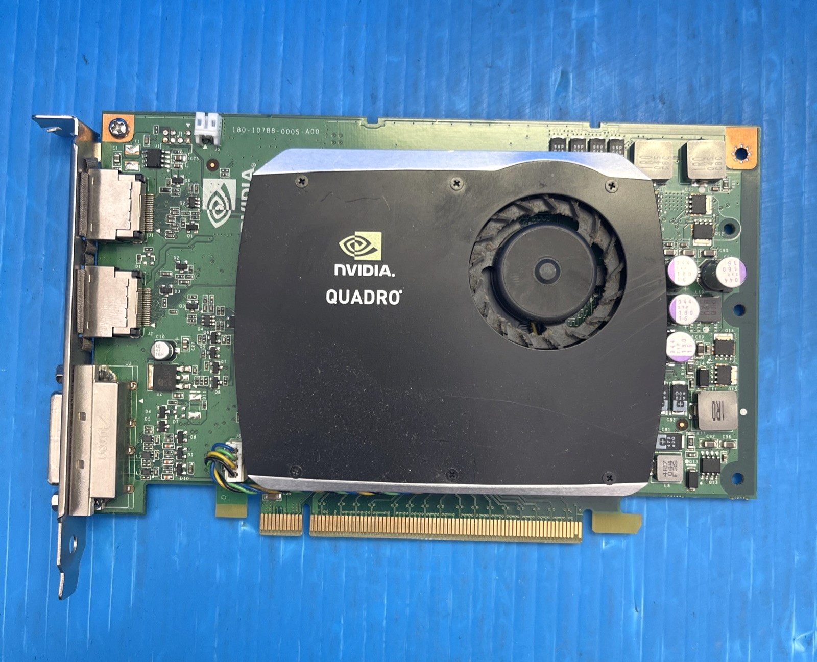 Nvidia Quadro FX 580 graphics Card