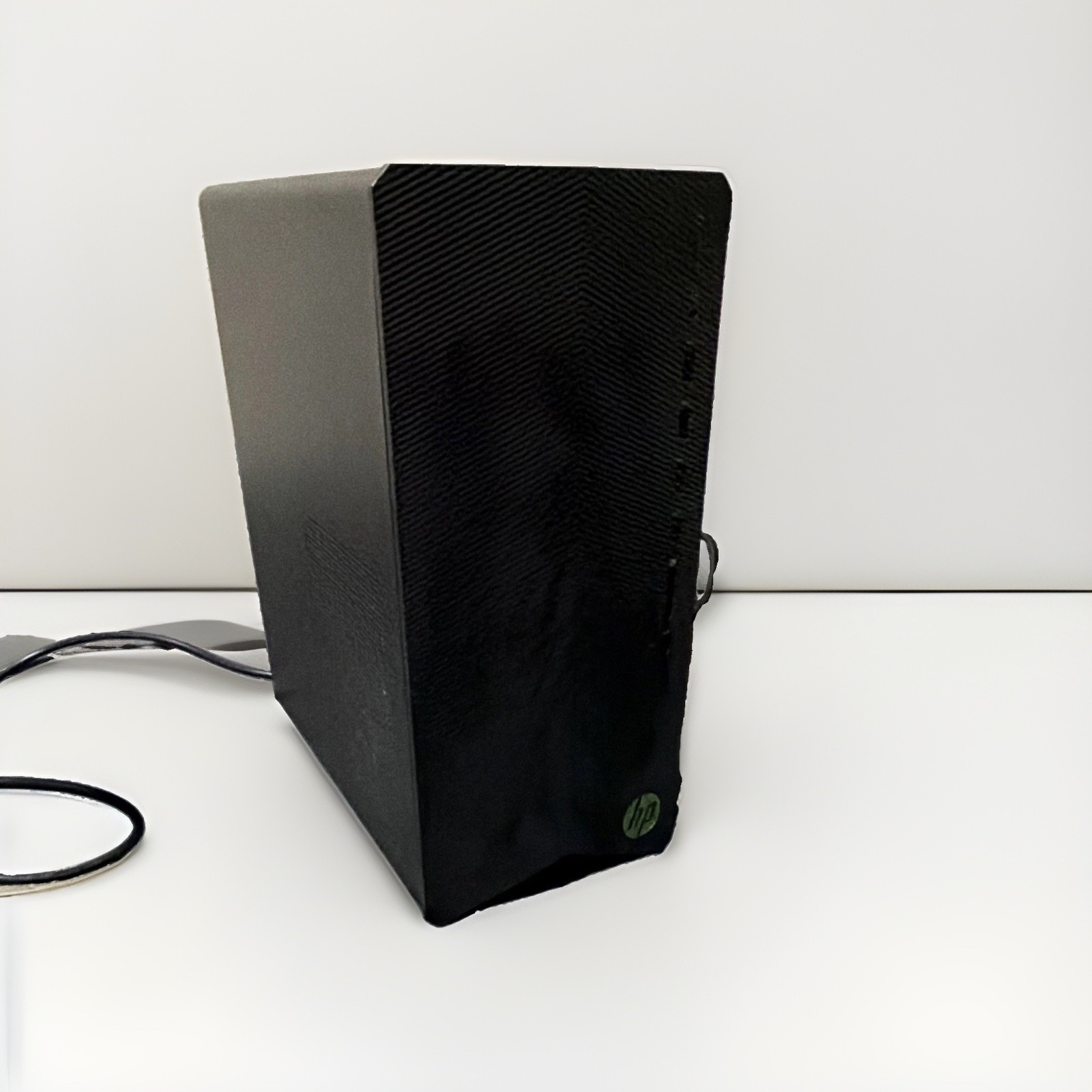HP Pavilion Gaming Desktop TG01-2022