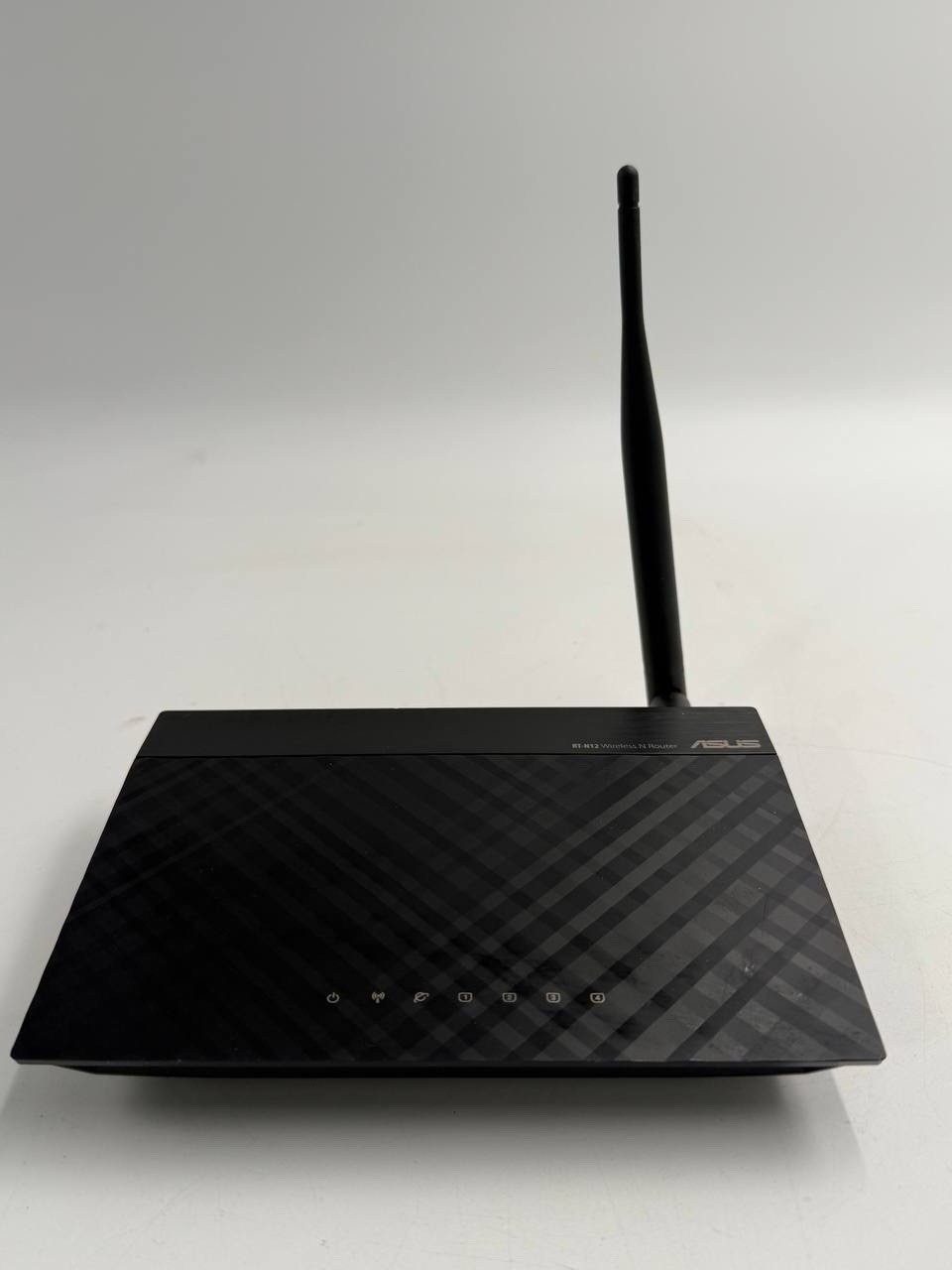 ASUS RT-N12 Wireless-N Router 2.4GHz 4-Port Ethernet 300 Mbps– Untested AS IS