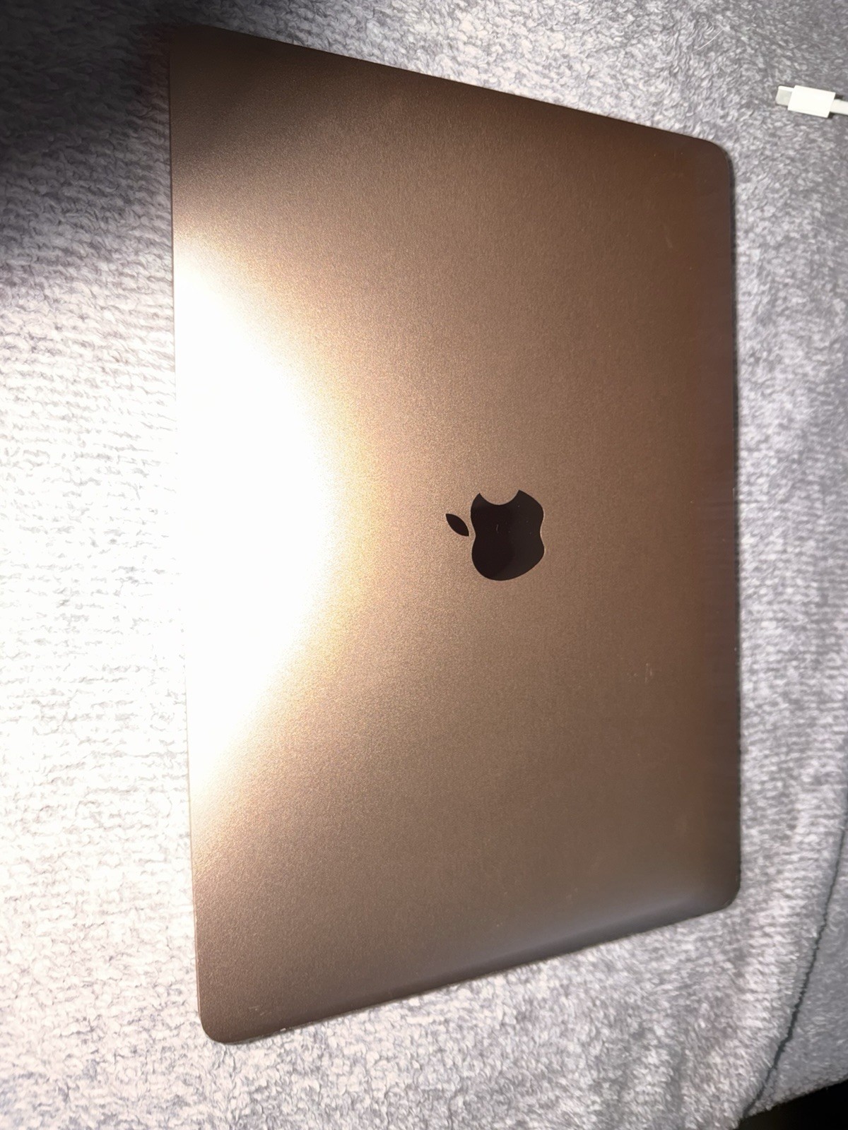 Geek Squad Certified MacBook Air 13.3” Apple M1 Chip