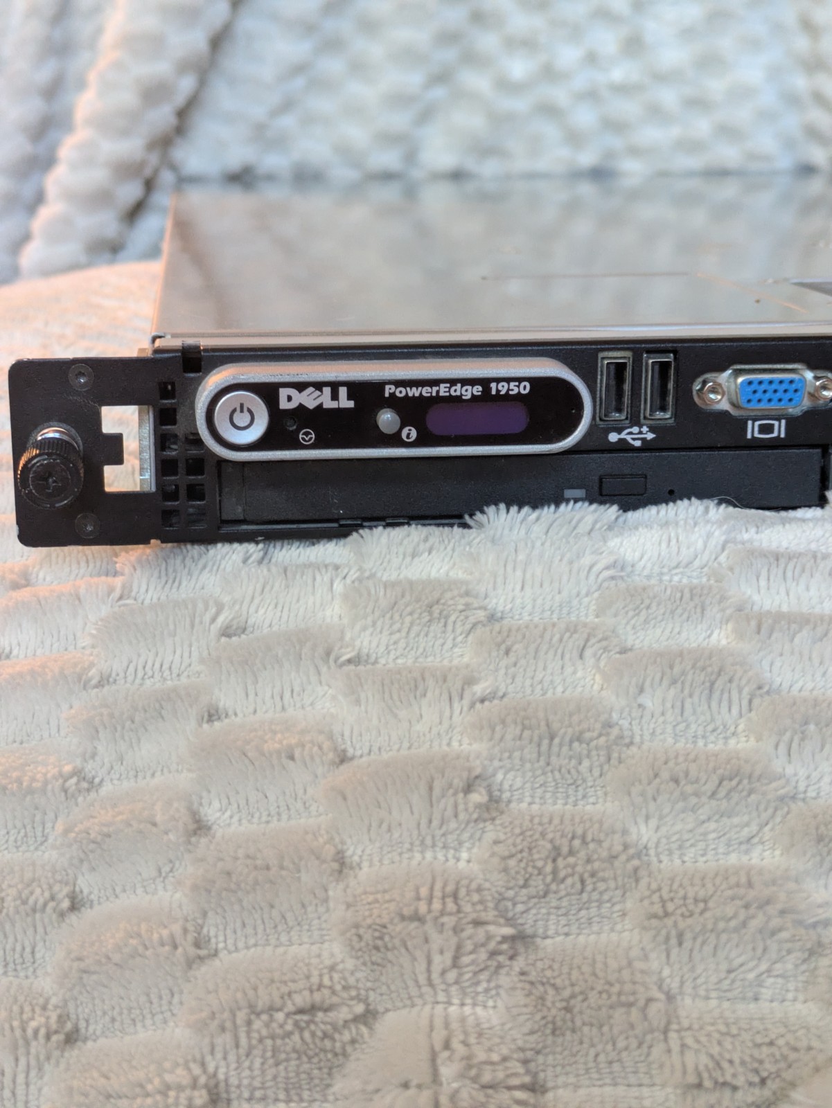 Dell PowerEdge 1950 Rack Mountable Server, 9GB DDR2 RAM 2 XEON 5130 2GHZ CPUs