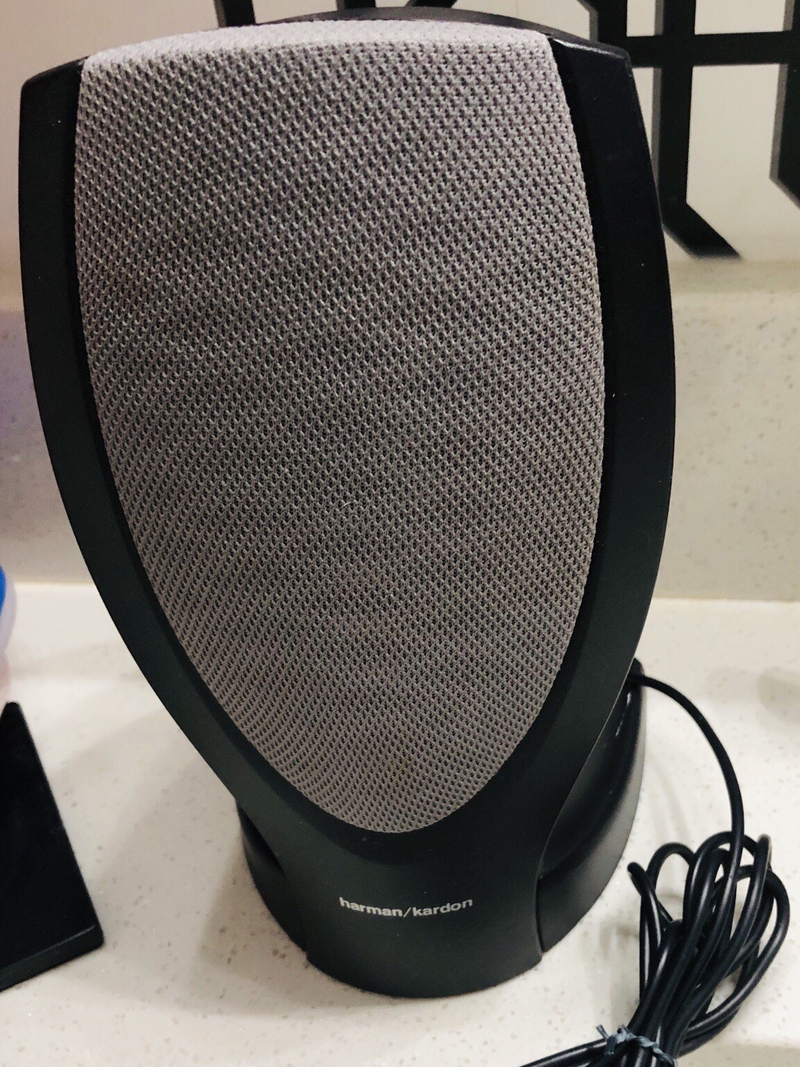 Harmon Kardon Replacement Computer Speaker, Clean, Left Speaker, Unpowered side