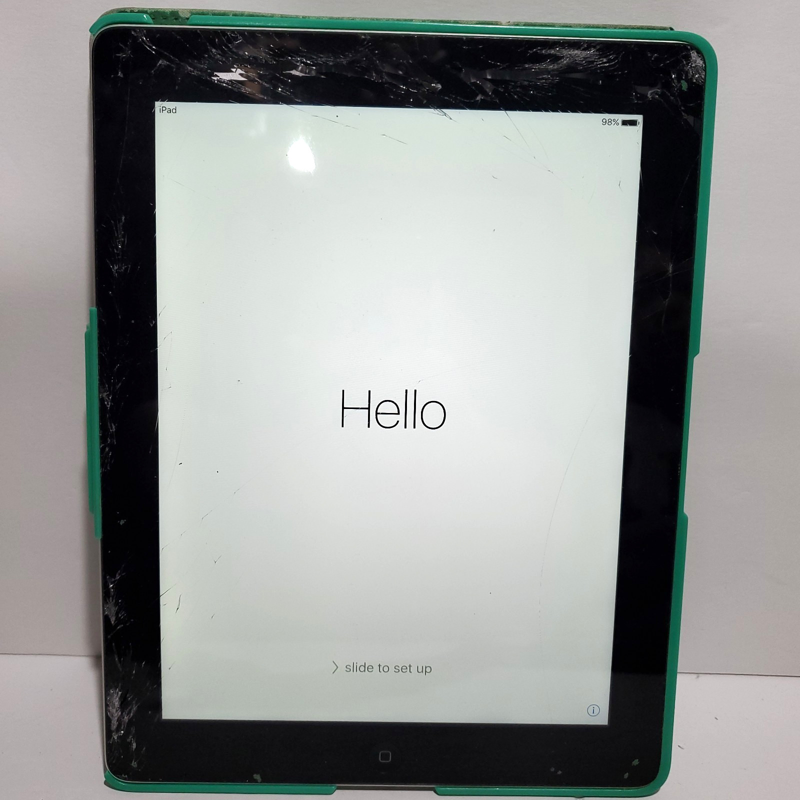 Apple iPad A1458 4th Generation Cracked Screen For Parts Only