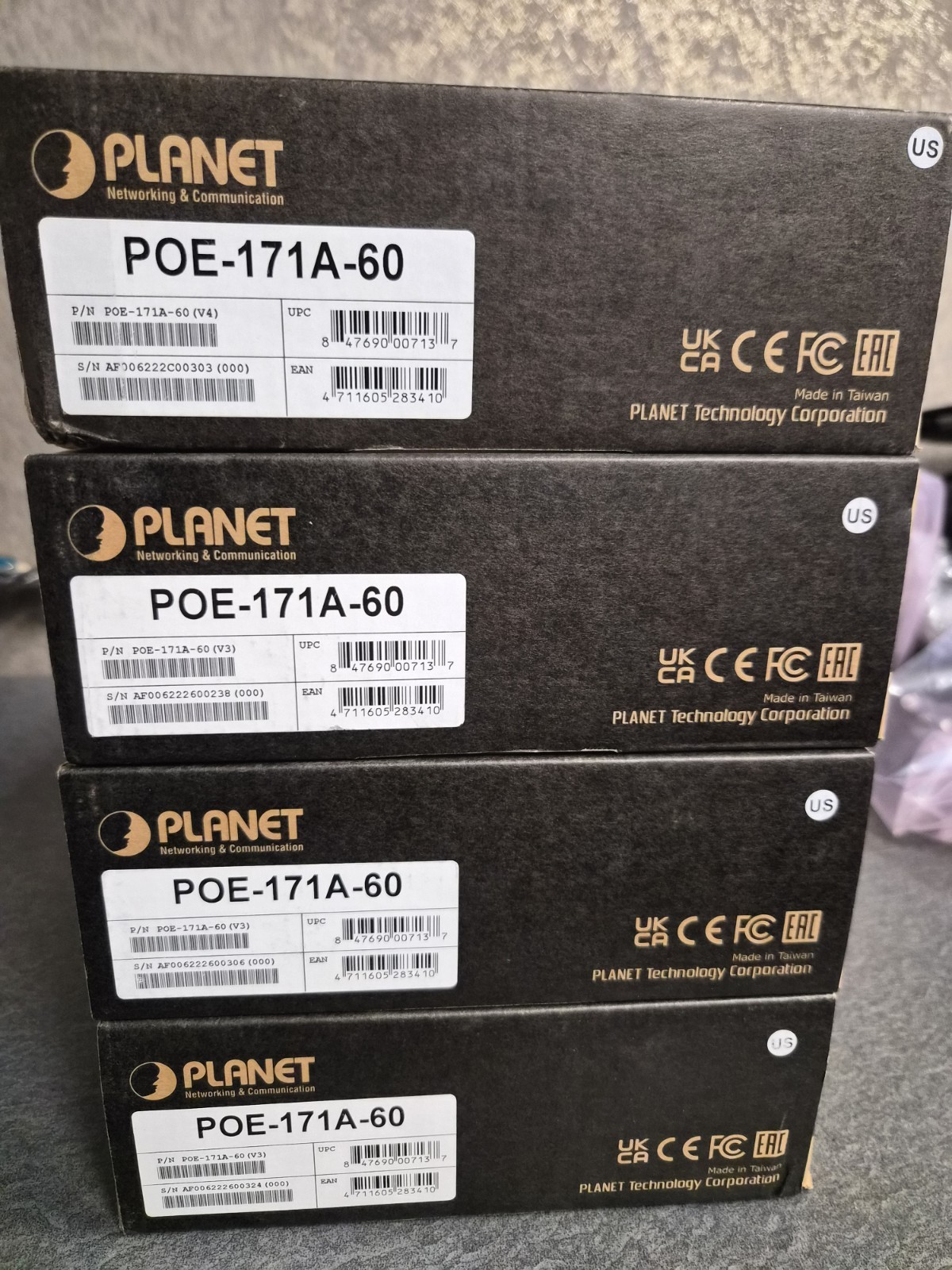 Planet  Technology POE-171A-60 Single-Port Gigabit 802.3bt Ultra POE ++ Injector