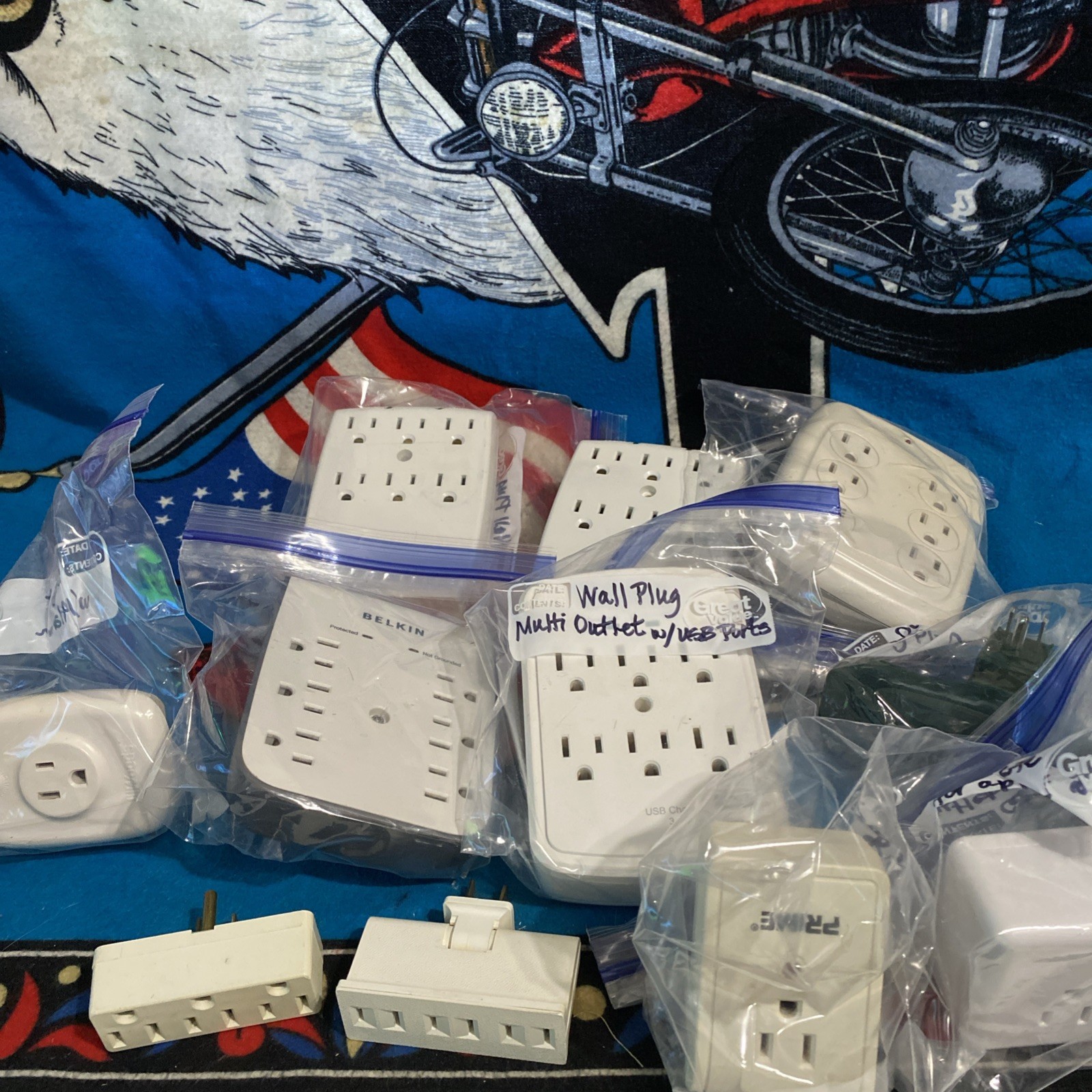 Lot 11x Outlet Belkin Prime USB Surge Protector