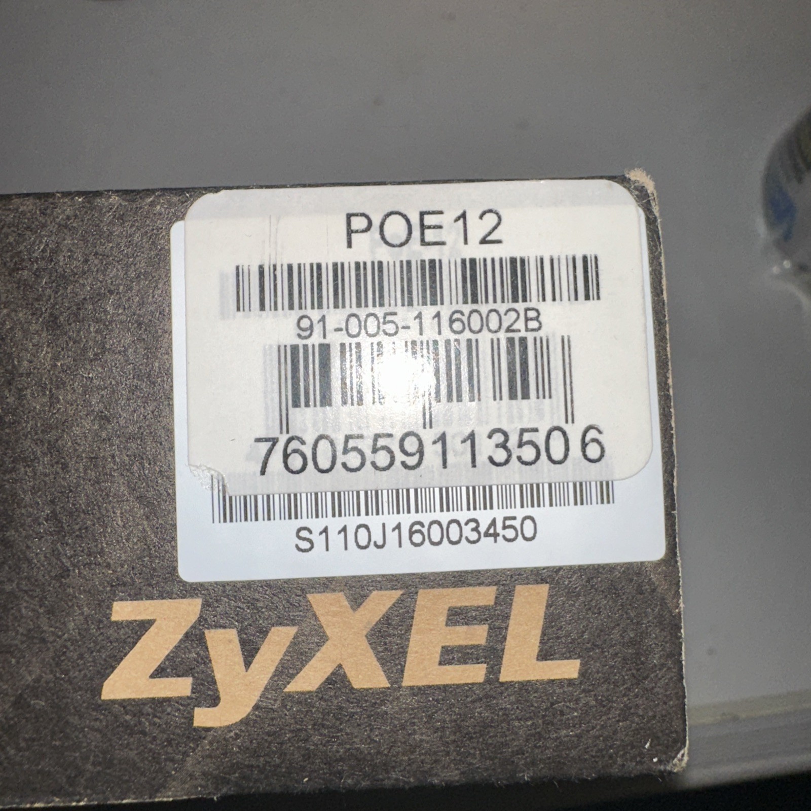 ZyXEL Power Over Ethernet Injector, AC 100-240V (Model: PoE-12)