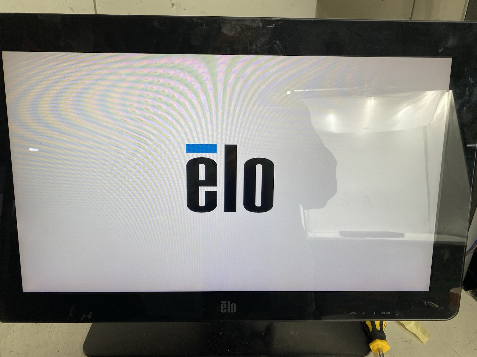 Elo Touch Solutions ET2201L 22" LCD Touchscreen w/ Stand