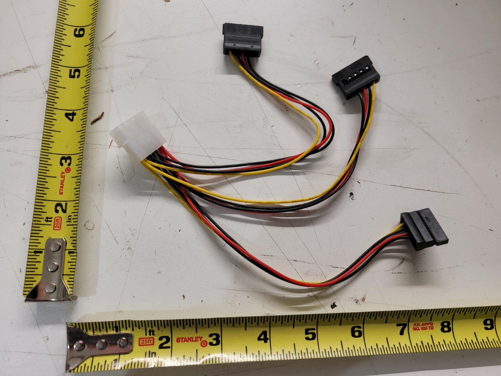 4 Pin IDE Molex to 3 Serial ATA SATA Power Splitter Extension Cable Con. NeW 