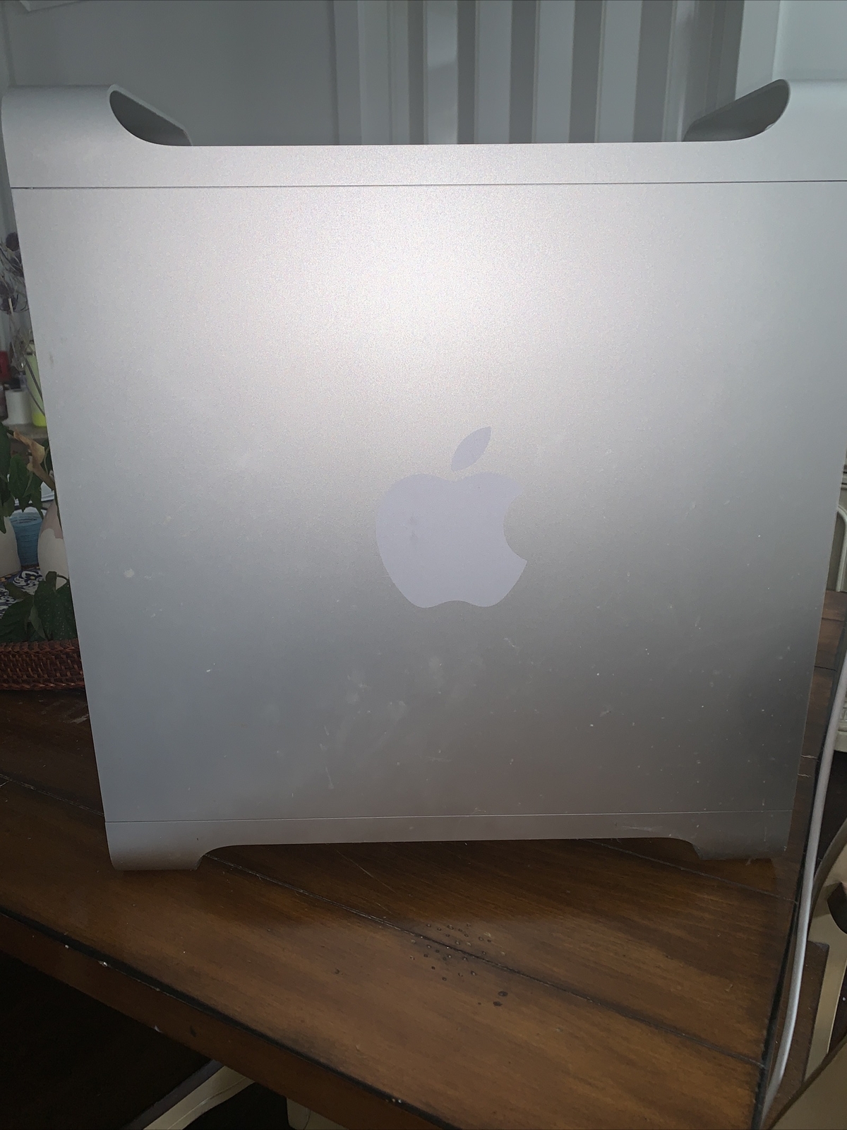 Apple Mac Pro - Computer Tower - 3,1 Model: A1186 EMC 2113 - Vintage Computer