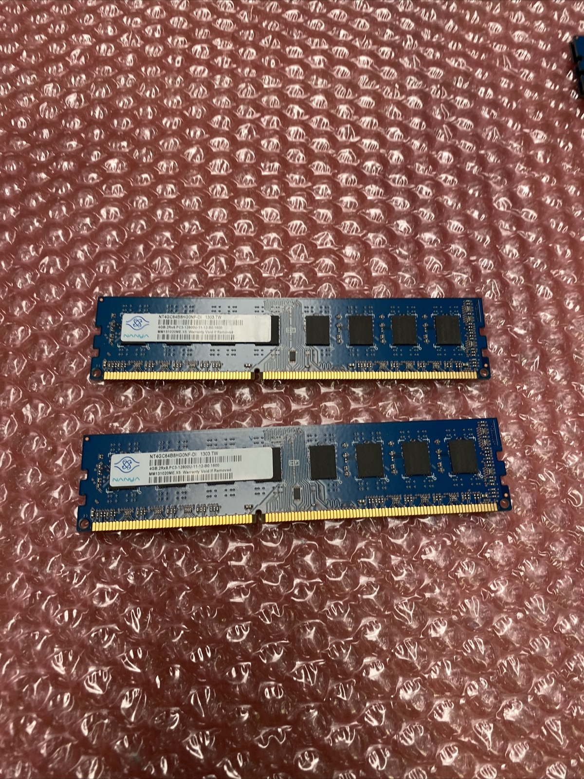 Lot of 2 Nanya 4GB 2Rx8 PC3-12800U | NT4GC64B8HG0NF-DI (8GB Total)