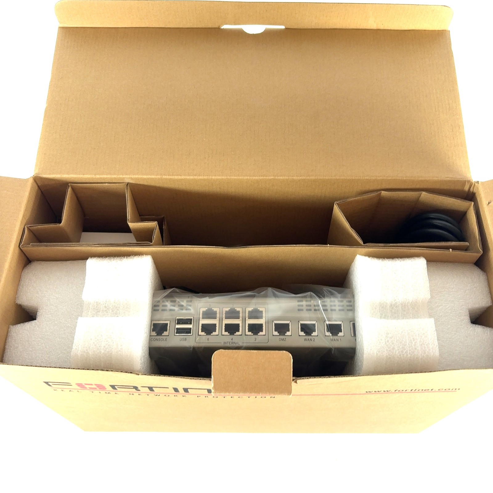Fortinet Fortigate-80C Network Security Firewall Appliance W/ Box Accessories