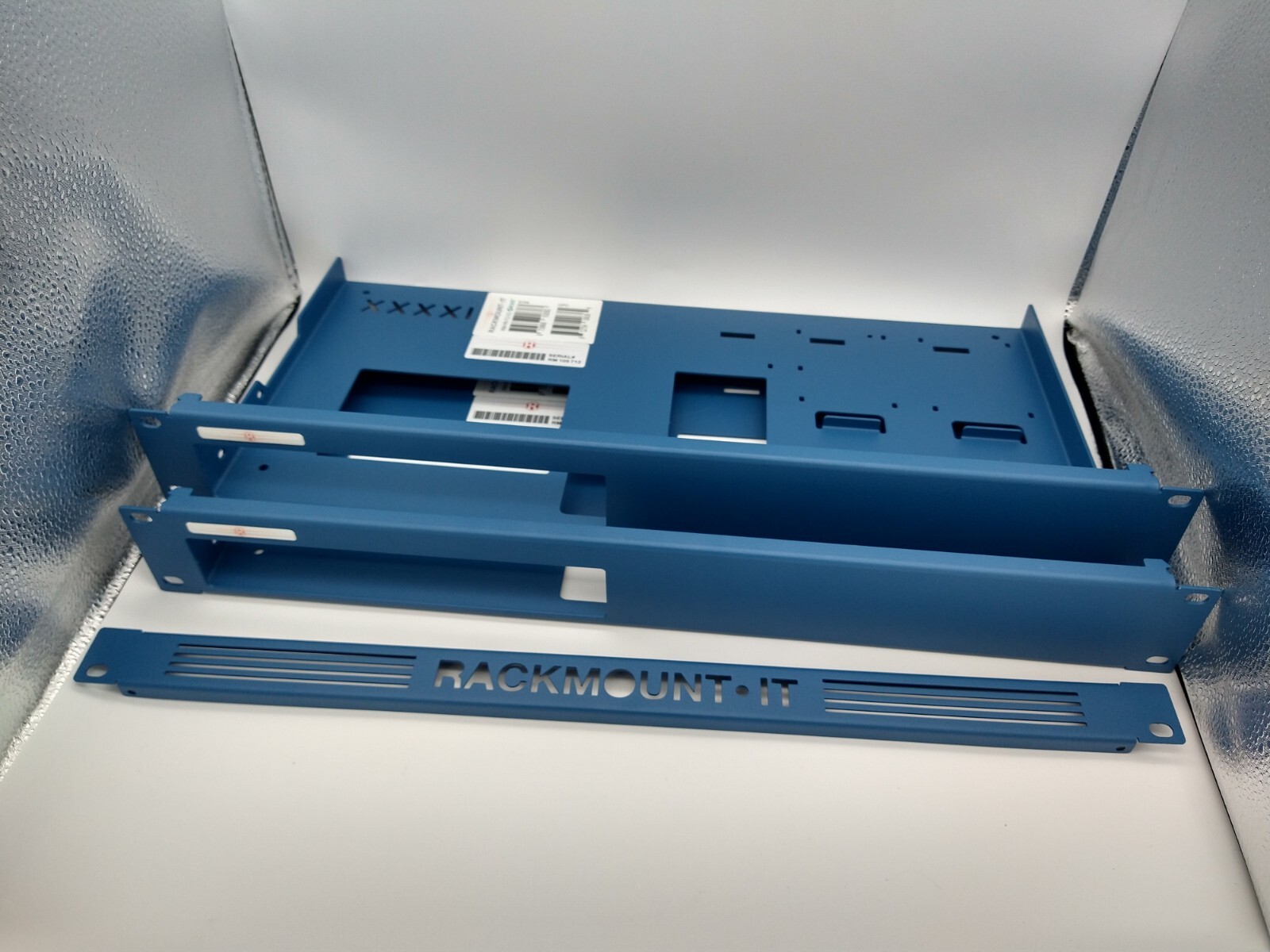 2x RACKMOUNT-IT Rack Mounting Kit for Palo Alto PA-220 RM-PA-T2 V2