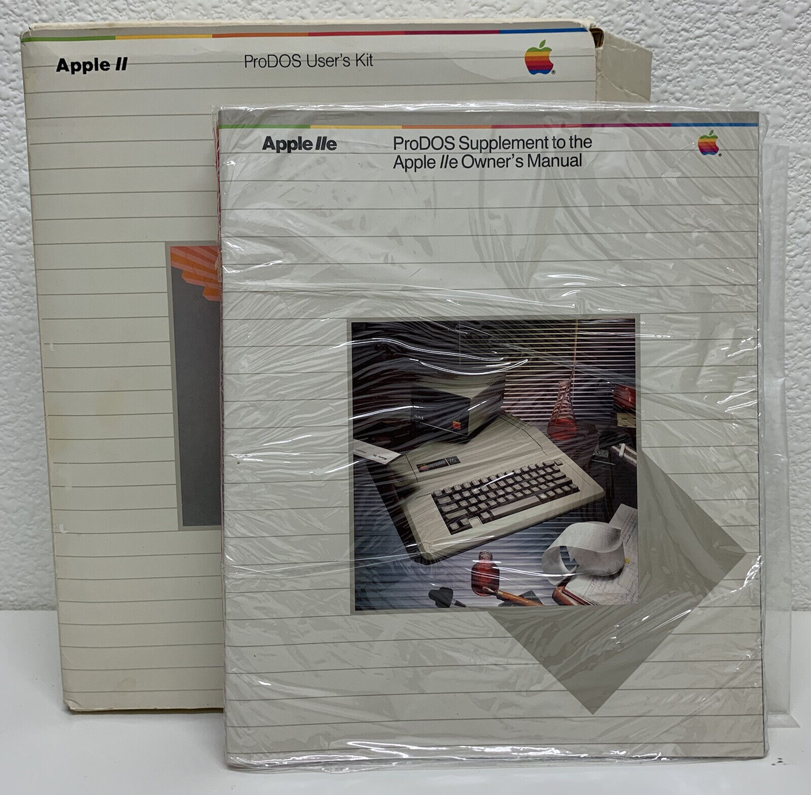 Vintage APPLE: 1983 Apple II ProDOS User's Kit + Apple IIc & IIe Supplements