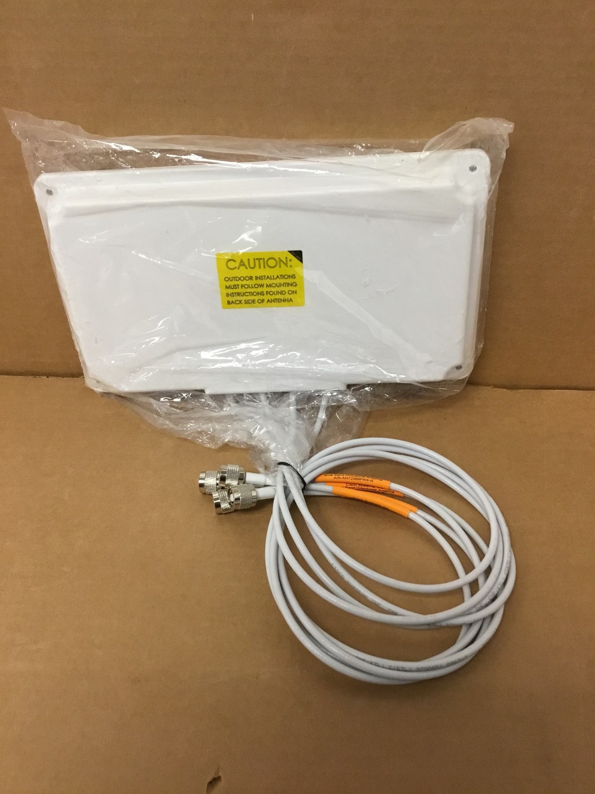 NEW Cisco AIR-ANT2566P4W-R Dual Band Directional Antenna 2.4/5GHz 6dBi 