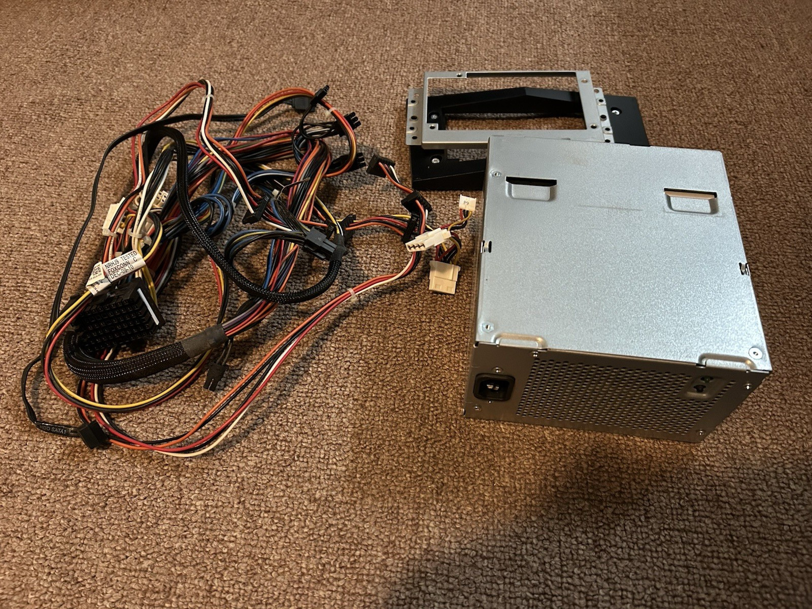 Dell 875w Silver 80 PSU With Full System Rare Find Harness