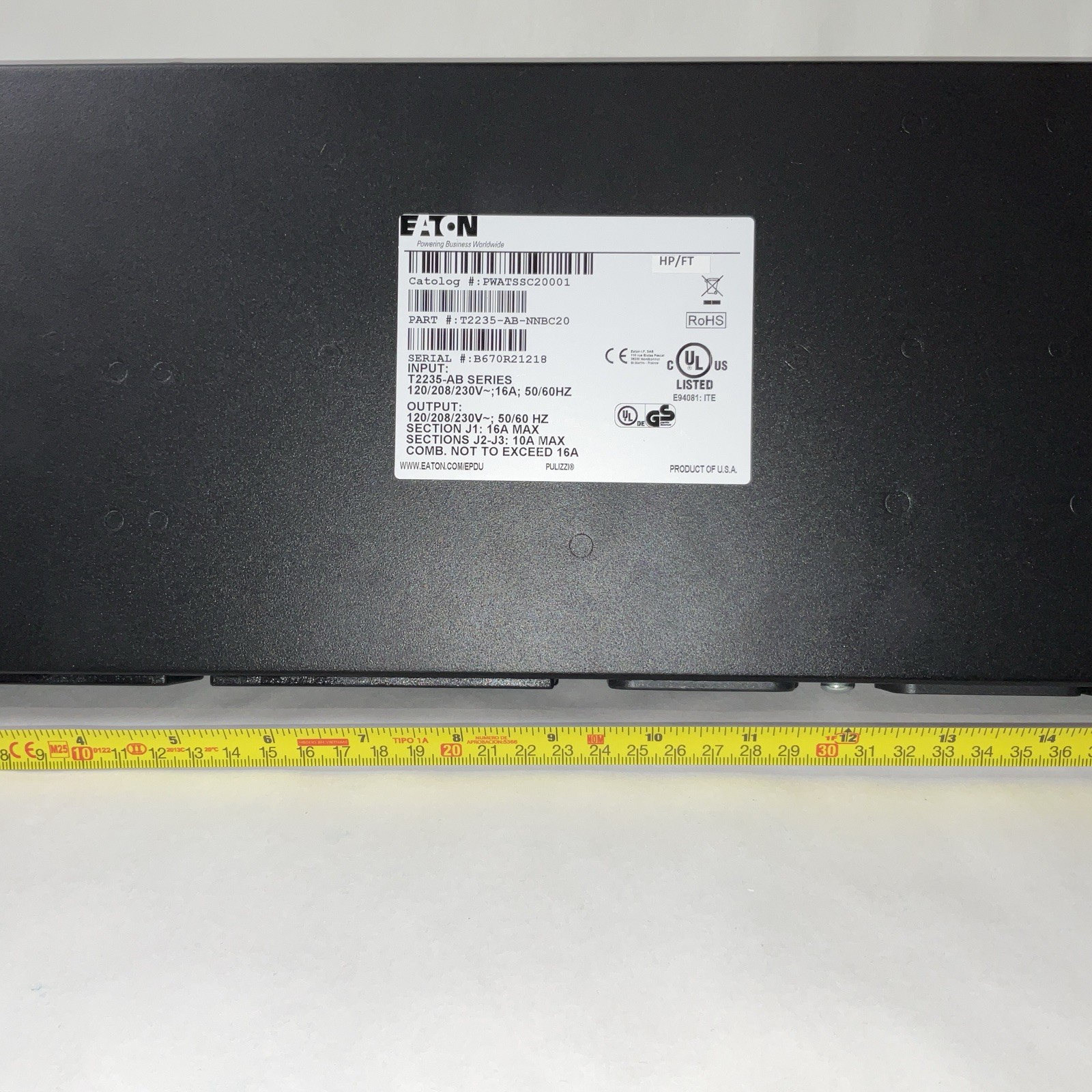 Eaton Rackmount PDU T2235-AB-NNBC20 120/208/230v Input 120/208/230v Output New