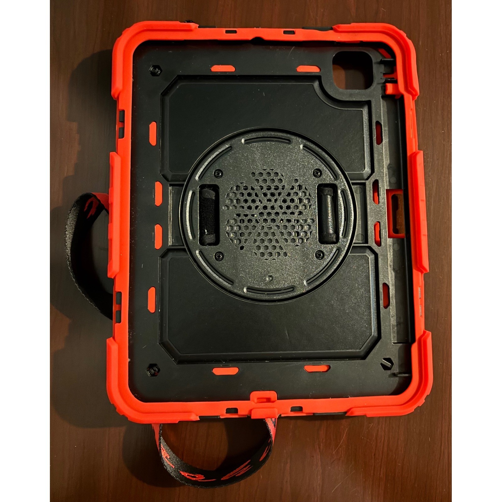 SEYMAC Case for iPad A16 10th/11th Gen 10.9/11" Black/Red (No screen protector)