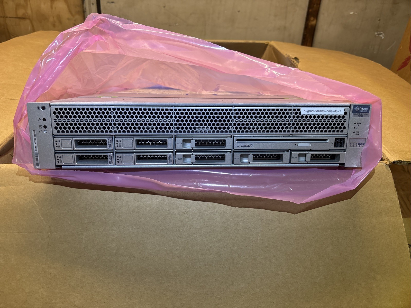 Sun Fire Sparc Enterprise T5240 Server With 501-7847-05 Rev. 50 Motherboard