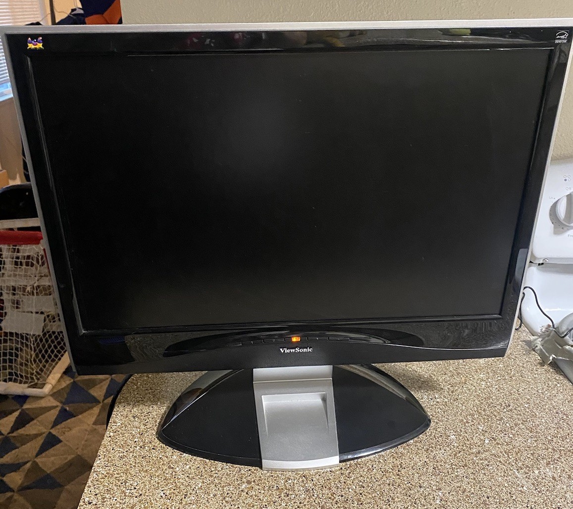  Tested ViewSonic XSeries VX2235WM 22"  1680x1050 5 ms D-Sub LCD Monitor F/S