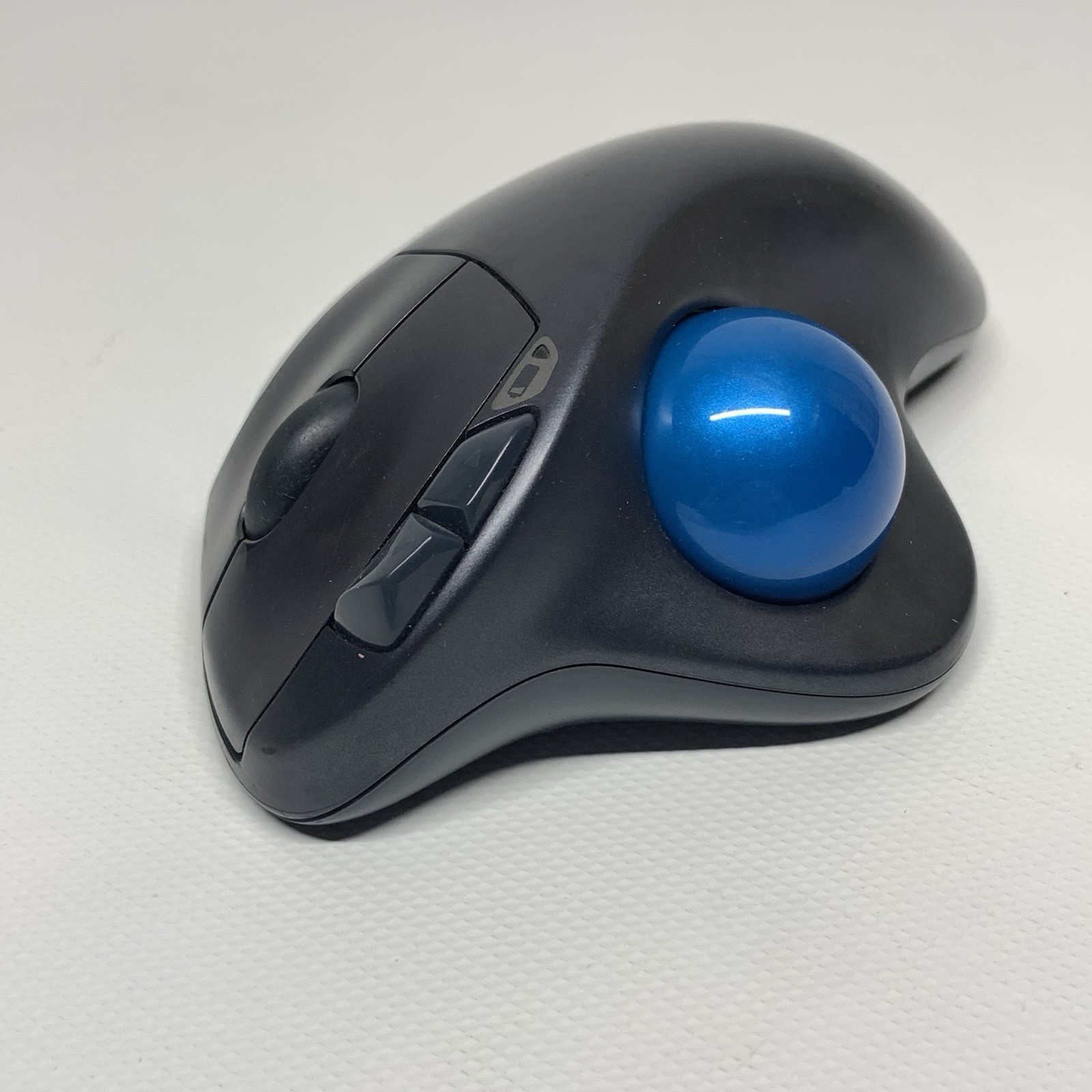 Logitech M570 Wireless Trackball with USB Receiver W/Dongle - Tested Working