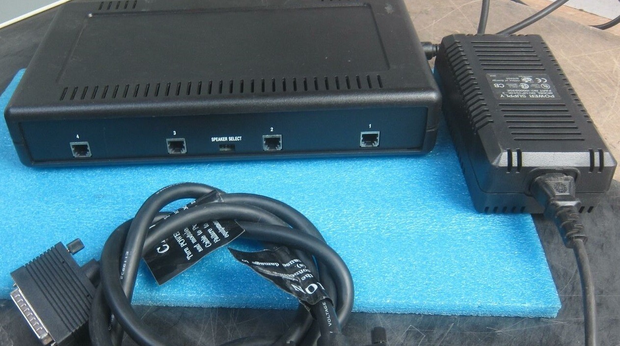 Digi 76000193 Modem/4em w/Power/Cables (2 Available) & Warranty