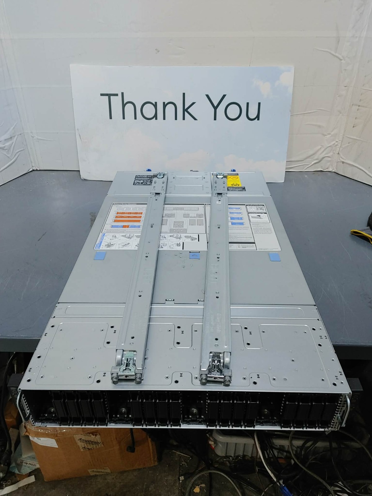 DELL Poweredge C6400 24X 2.5" SYSTEM 4x C6420 Nodes Xeon 4215 CPU Rails NVME CTO