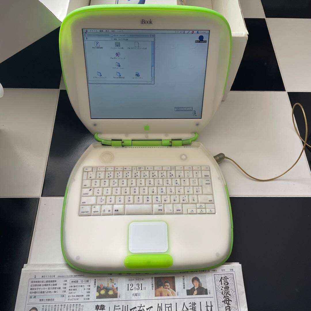 iBook Apple Clamshell Limited Edition Color Rare Working Item Used F/S JAPAN
