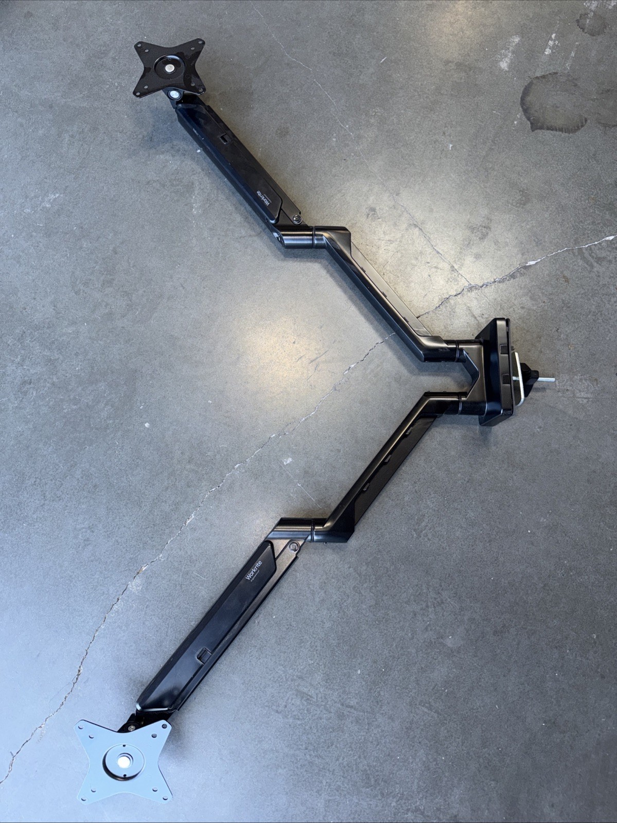 Workrite Ergonomics Conform Dual Articulating Monitor Arm
