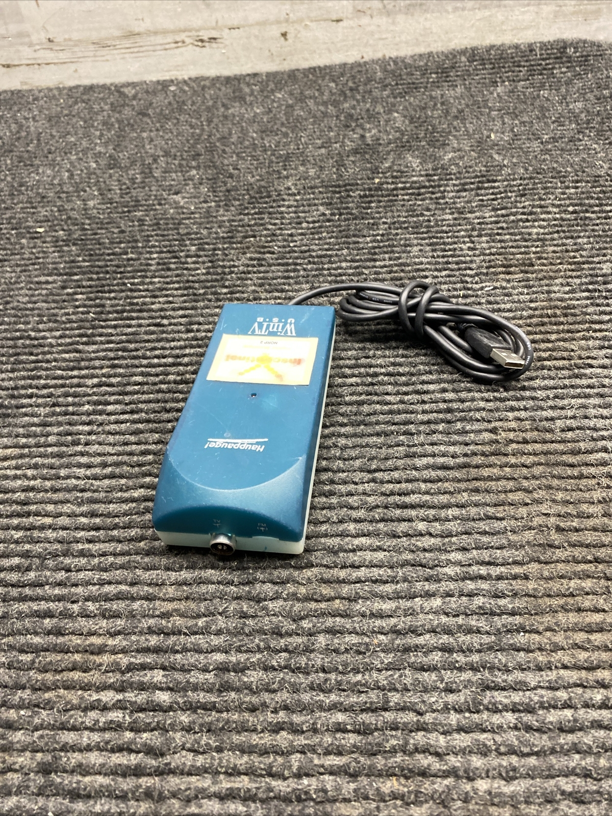 Hauppauge In-screen computer BroadcastTV Win TV Model 40205 REV B211
