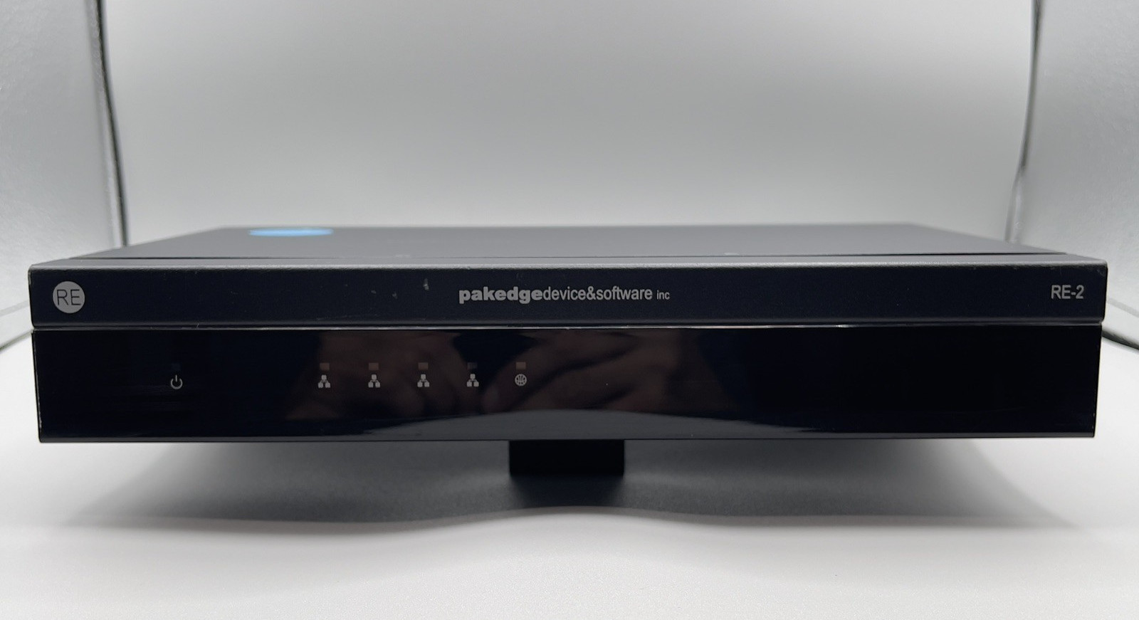 Pakedge RE-2 Enterprise Gigabit Wired Router - Dual WAN