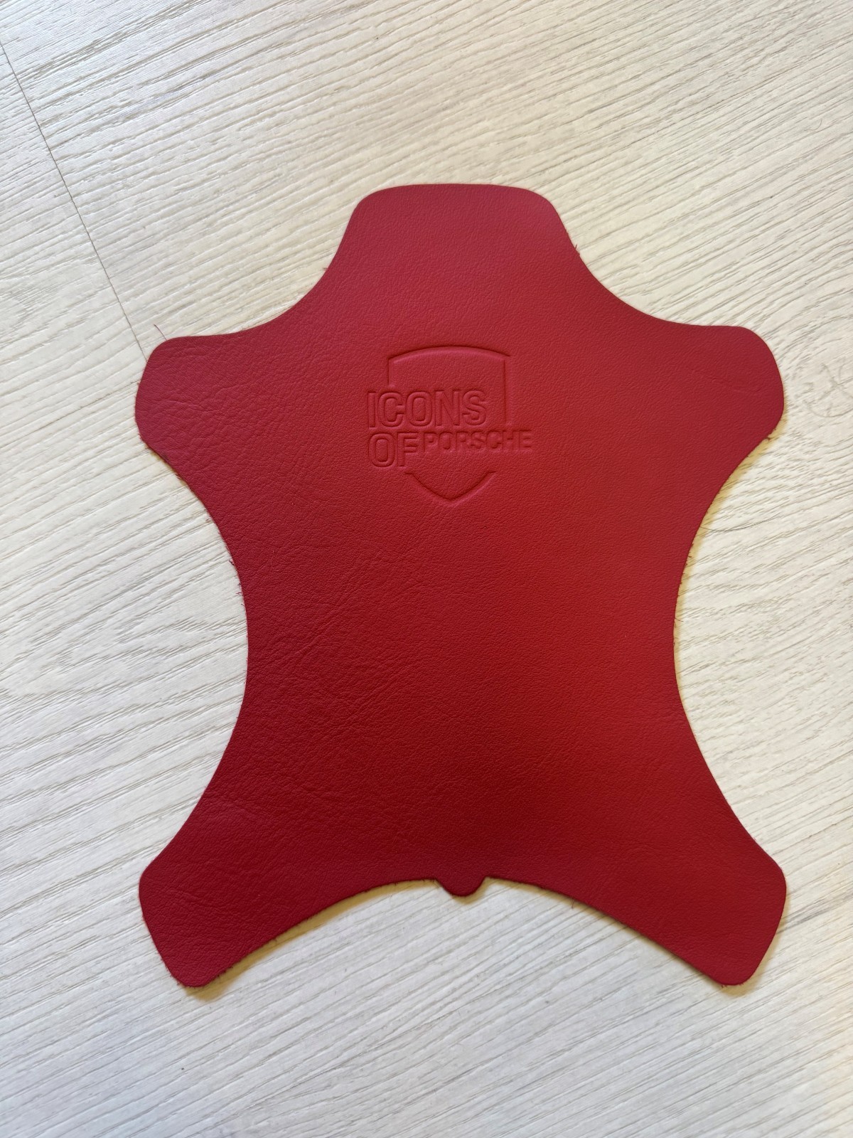 ICONS OF PORSCHE DESIGN EMBOSSED REDLEATHER MOUSE PAD Rare Pre-owned