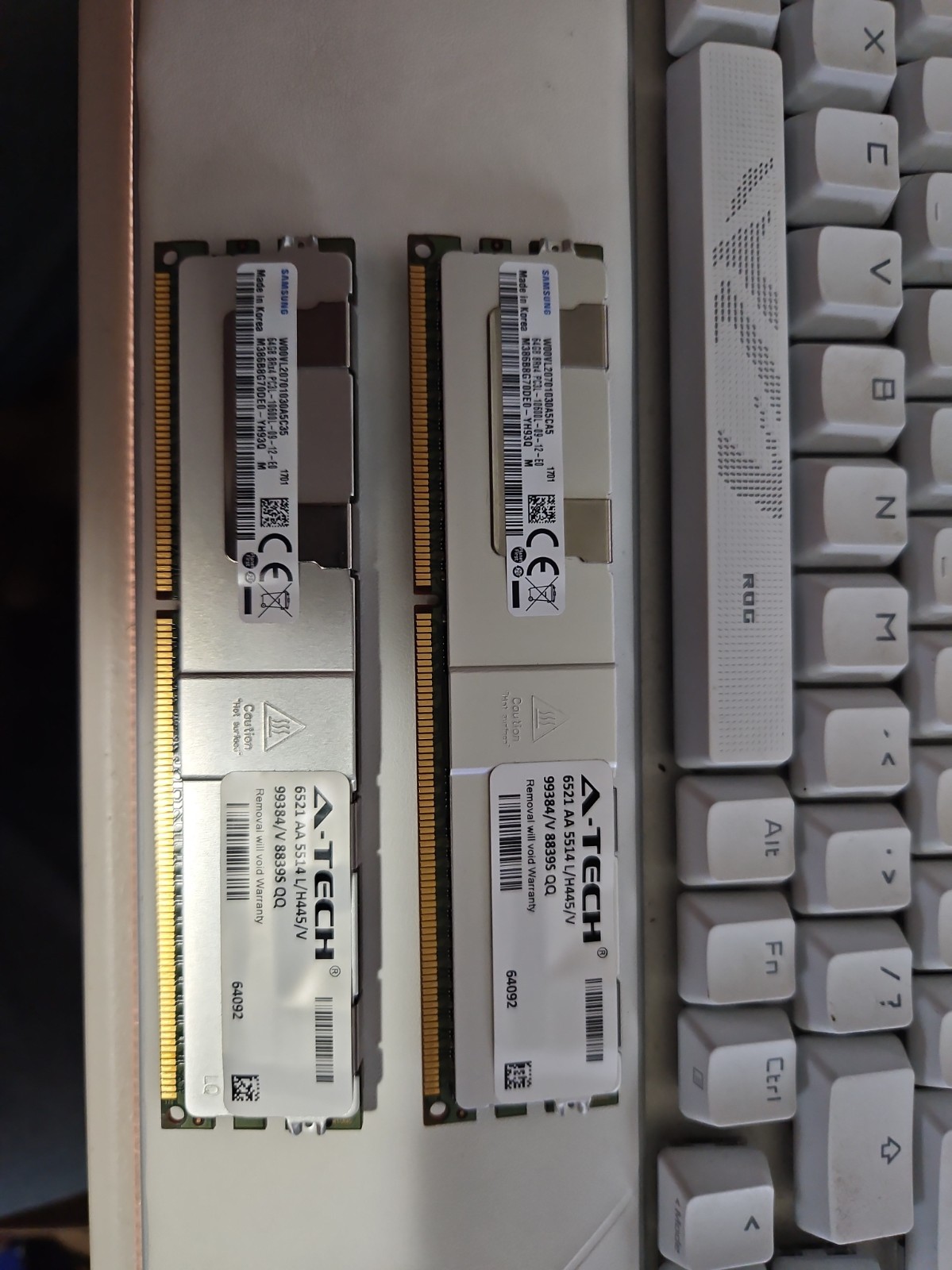 A-Tech 128GB (2x64GB) DDR3L PC3L-10600 ECC Load Reduced LRDIMM 240p
