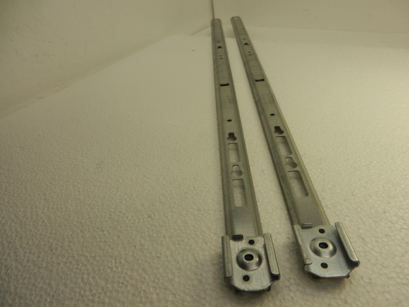 HP ProLiant DL360 G5 G6 G7 Server 1U INNER Rack Mount Rails 365016-001