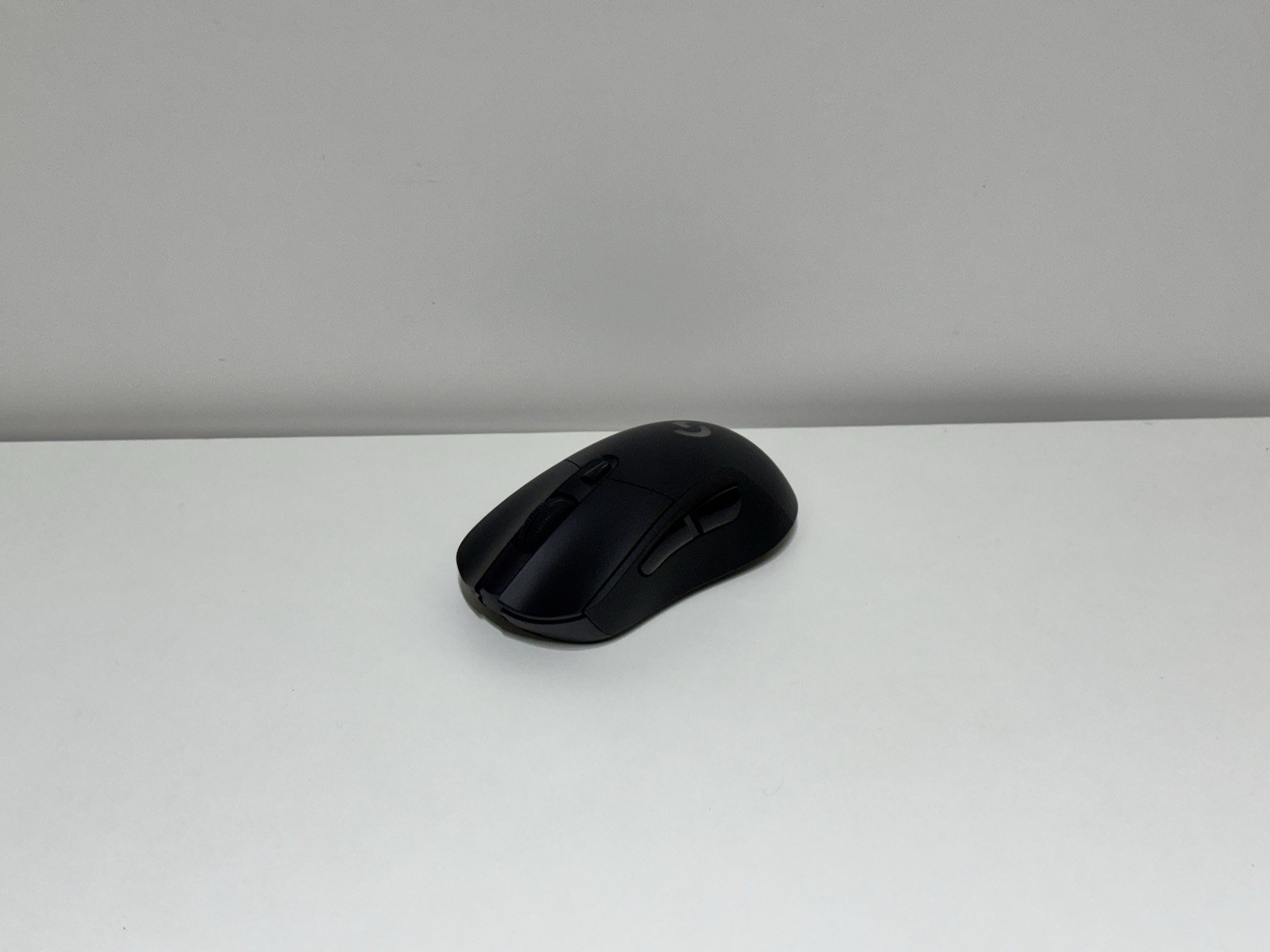 Logitech G703 RGB HERO 25K Sensor Lightspeed Gaming Mouse 910-005638 - NO DONGLE