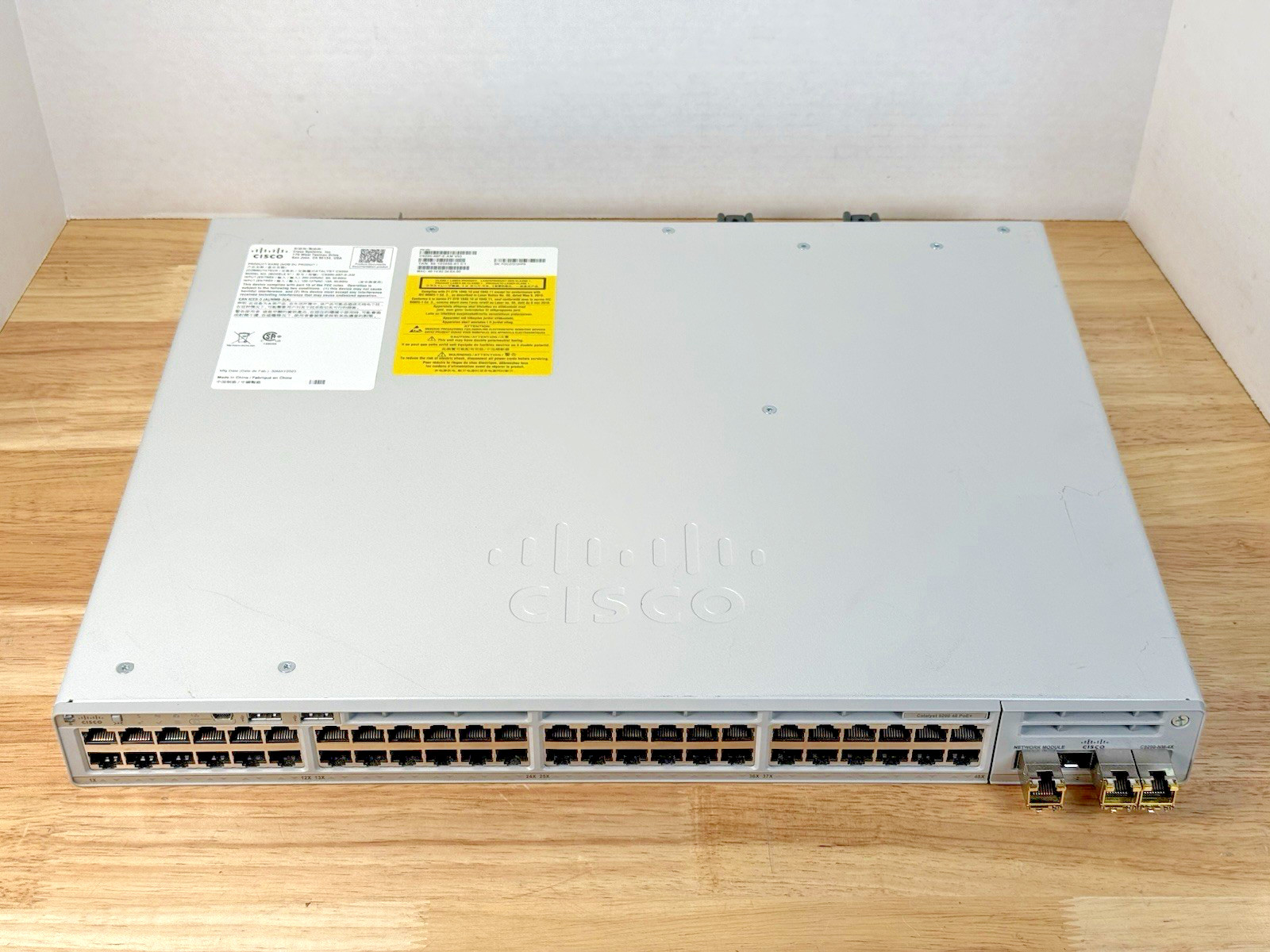 Cisco C9200-48P-E V03 48 Port PoE+ Network Switch and C9200-NM-4X