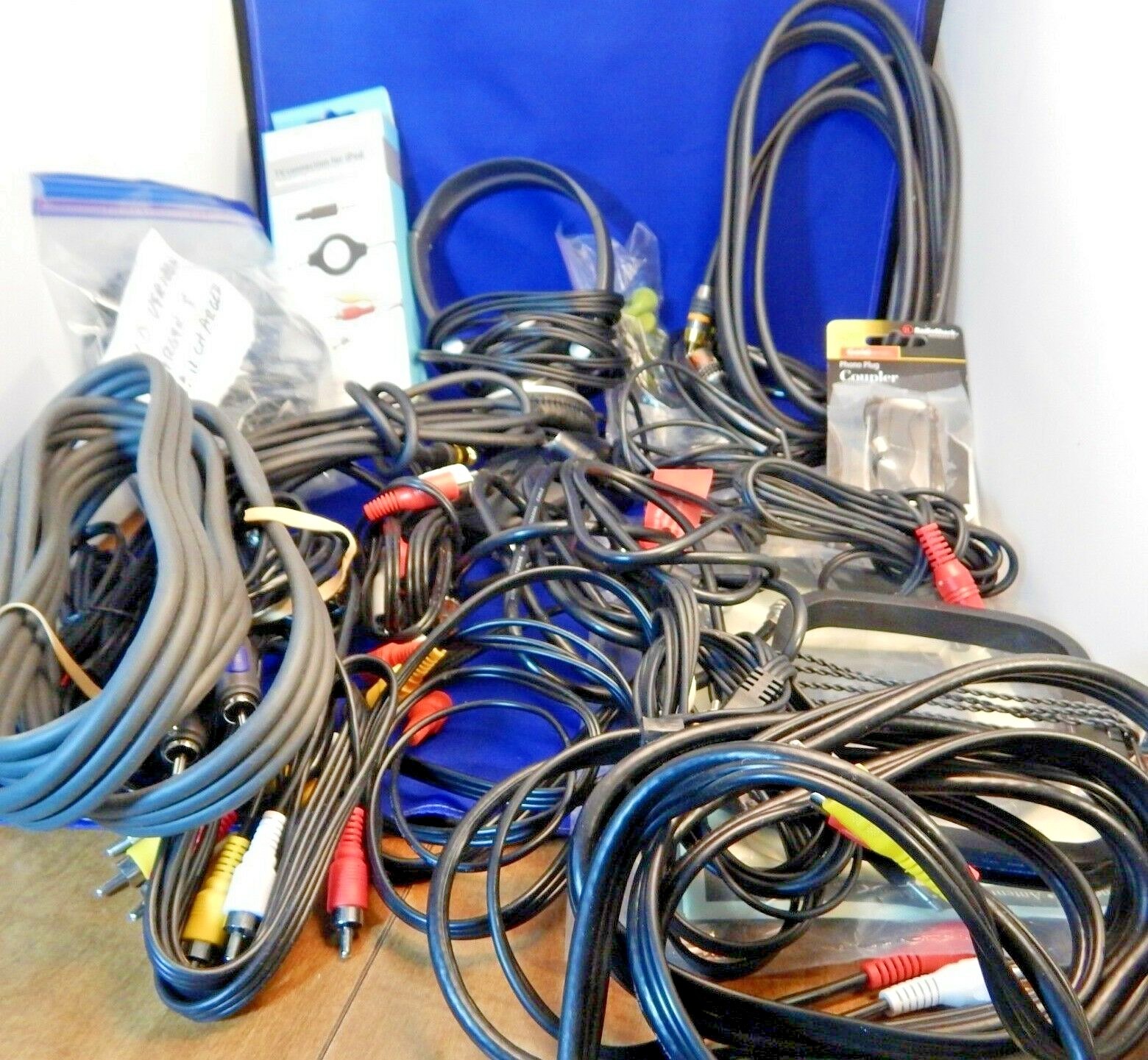 Huge Junk Drawer Lot HDMI COMPUTER AUDIO VIDEO CABLES CHARGERS & MORE New & Used
