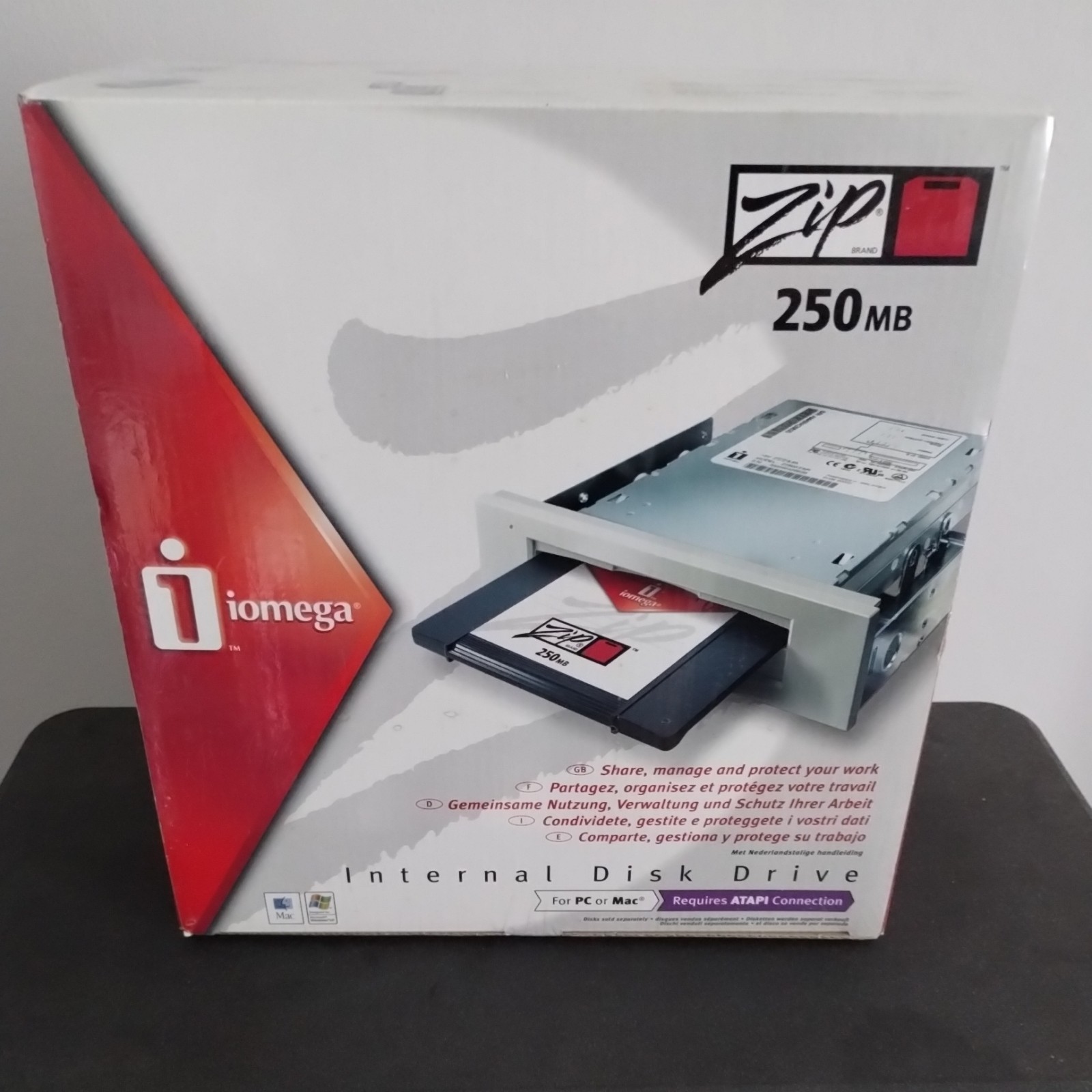 Iomega Zip 250 Zip Drive Internal 250MB ATAPI Zip Format Compatible PC Mac