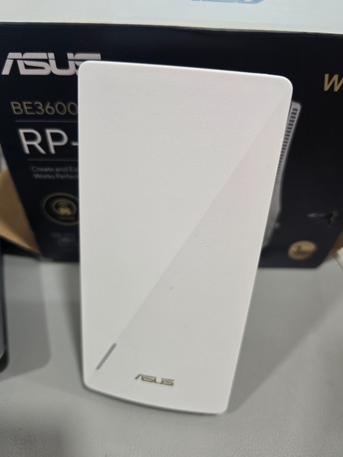 ASUS RP-BE58 BE3600 Dual Band WiFi 7 (802.11be) Range Extender, AiMesh Extender 