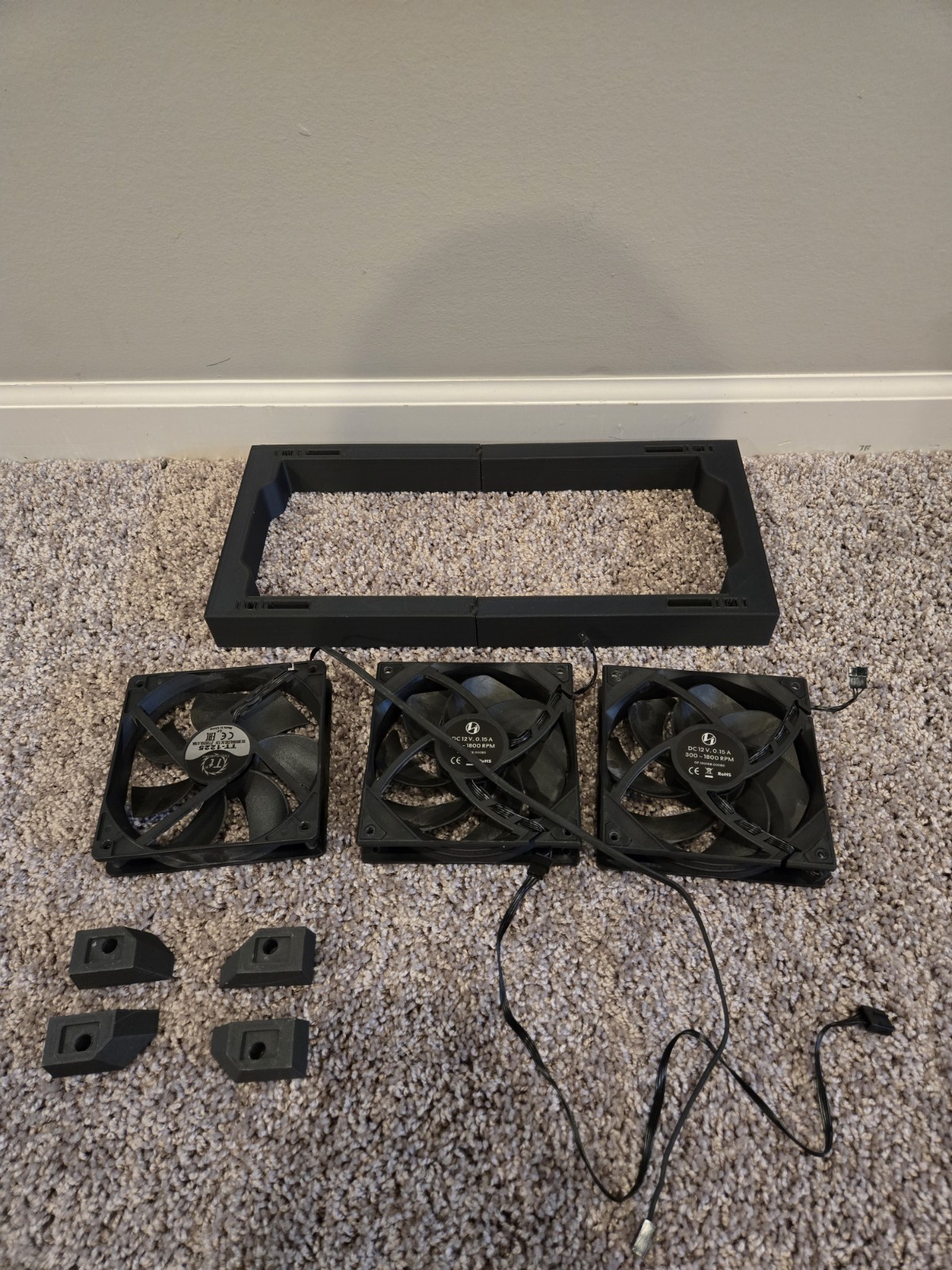 3x 120mm Black Fans + SSUPD Meshroom S 3D Printed Extension & Feet