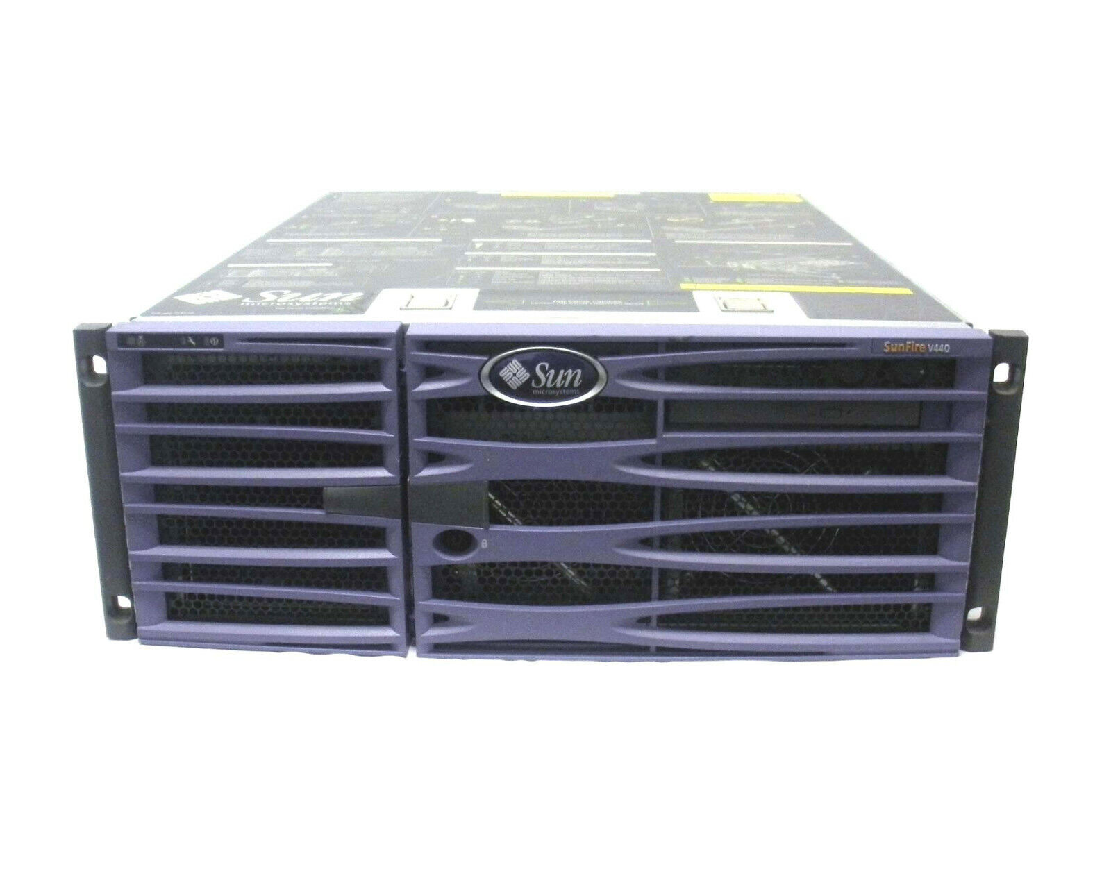 SUN Fire V440 4x 1.59Ghz 16GB RAM 4X 73GB DVD Server