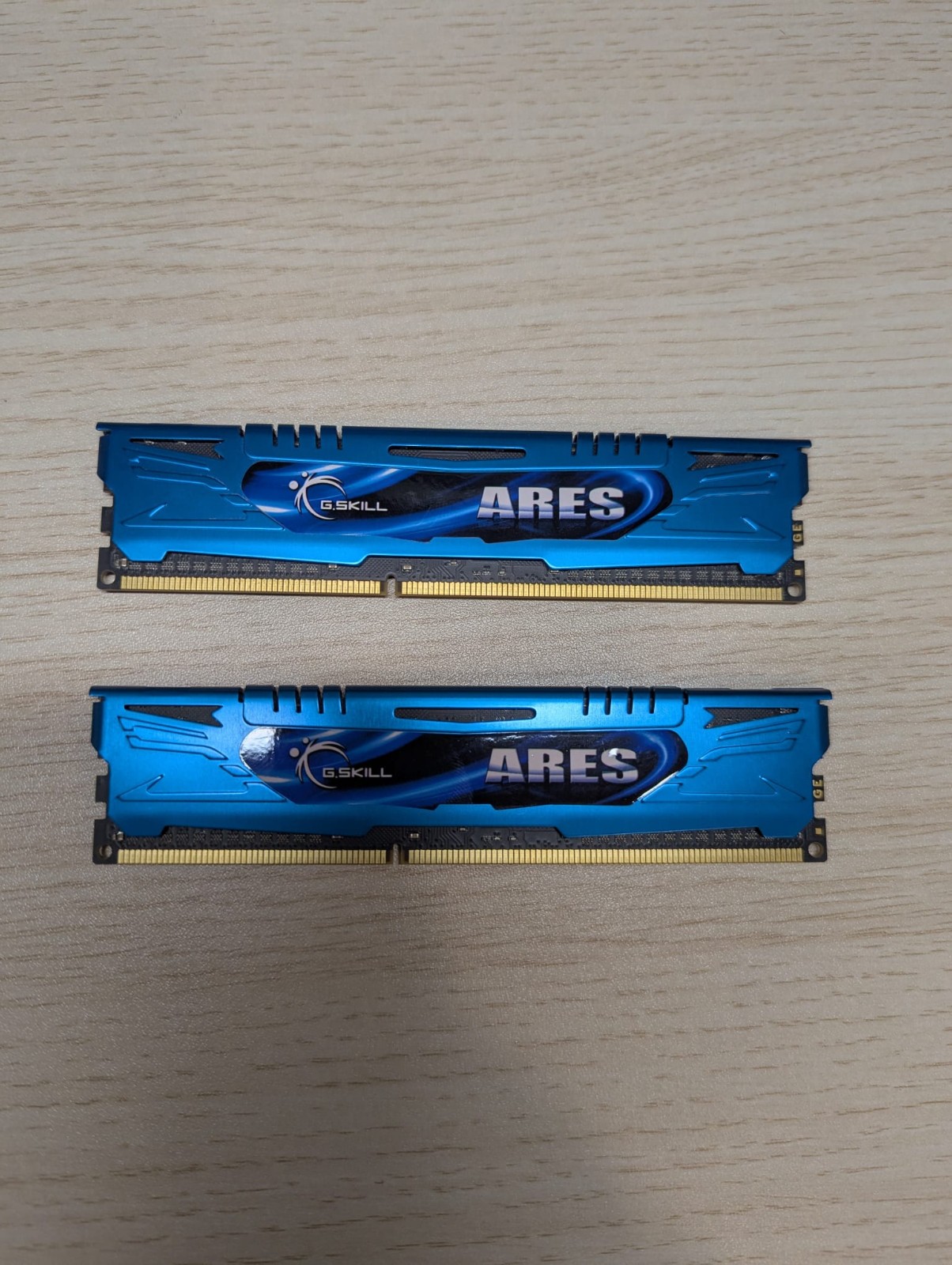 G.SKILL 8GB (2×4GB) DDR3 1600MHz PC3-12800 Desktop RAM F3-1600C9D-8GAB