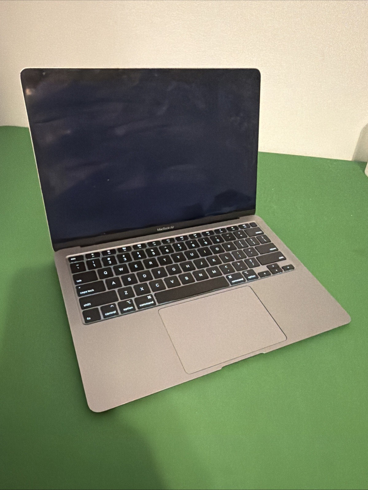 Broken 2020 Apple MacBook Air 13.3" i3 1.1GHz 8GB RAM 256GB SSD A2179 Read D.