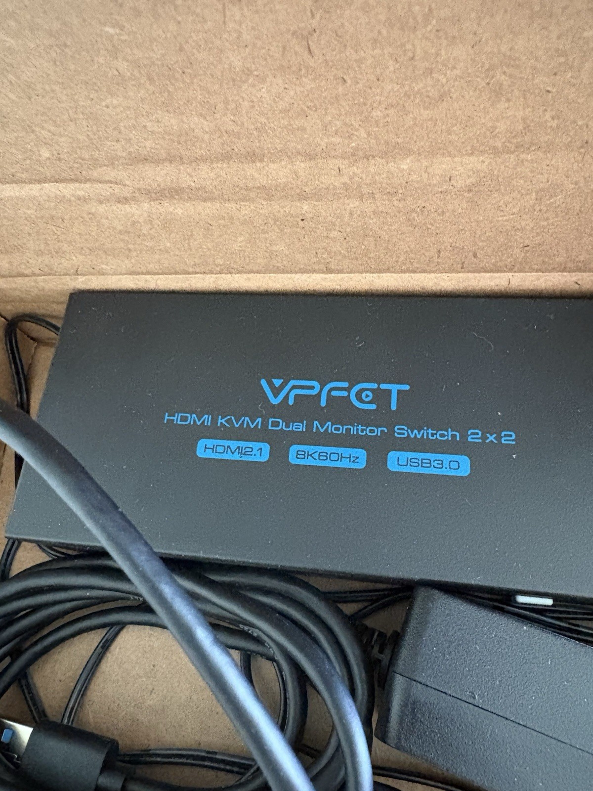 8K HDMI KVM Switch 2 Monitors 2 Computers Dual Monitor Support 8K@60Hz 4K@120Hz