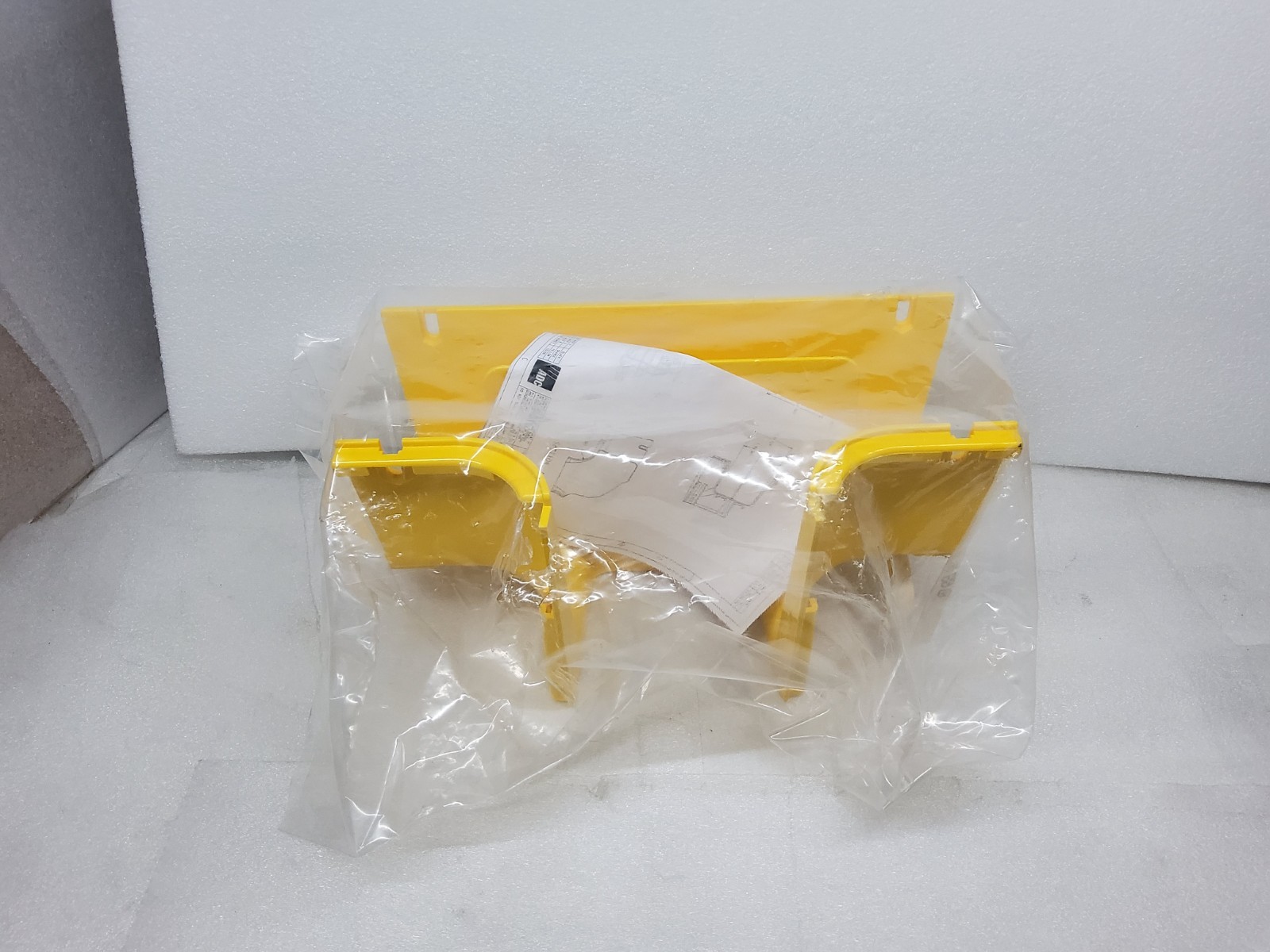 NEW COMMSCOPE FGS-MDSP-A FIBERGUIDE 4 INCH DOWN SPOUT