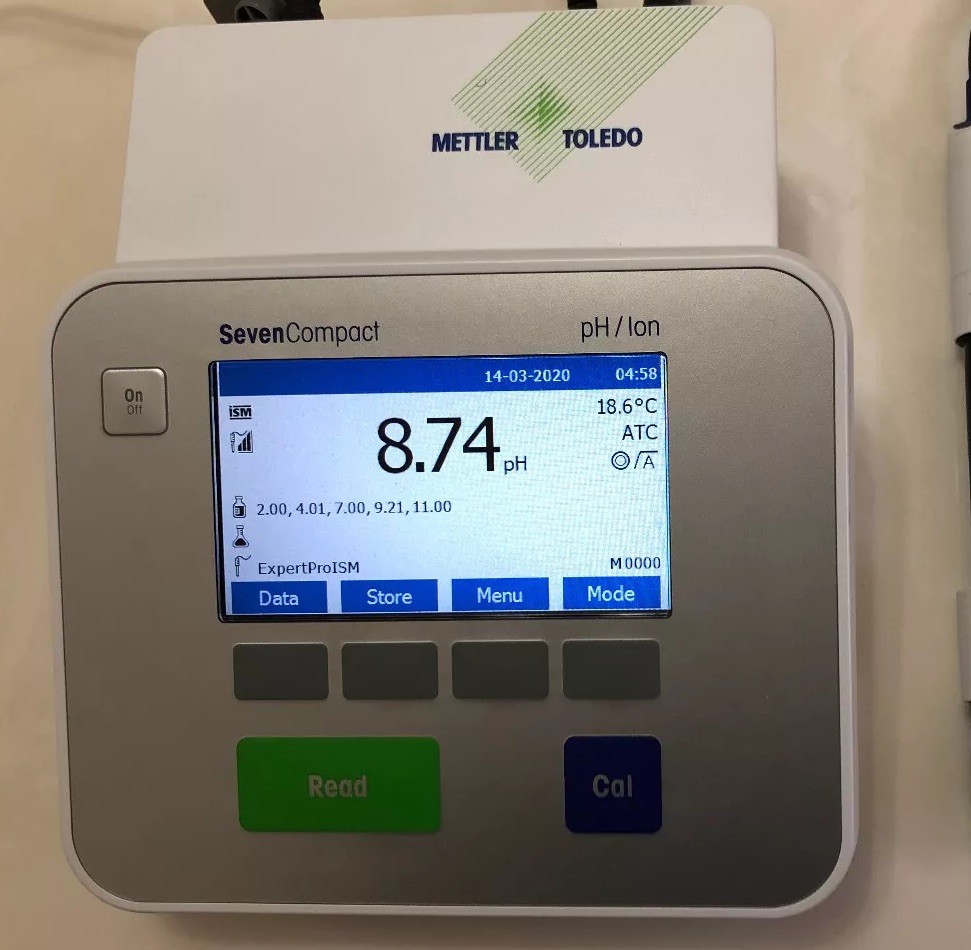 Mettler Toledo SevenCompact S220 pH Meter, Tested Worked Perfectly. Excellent