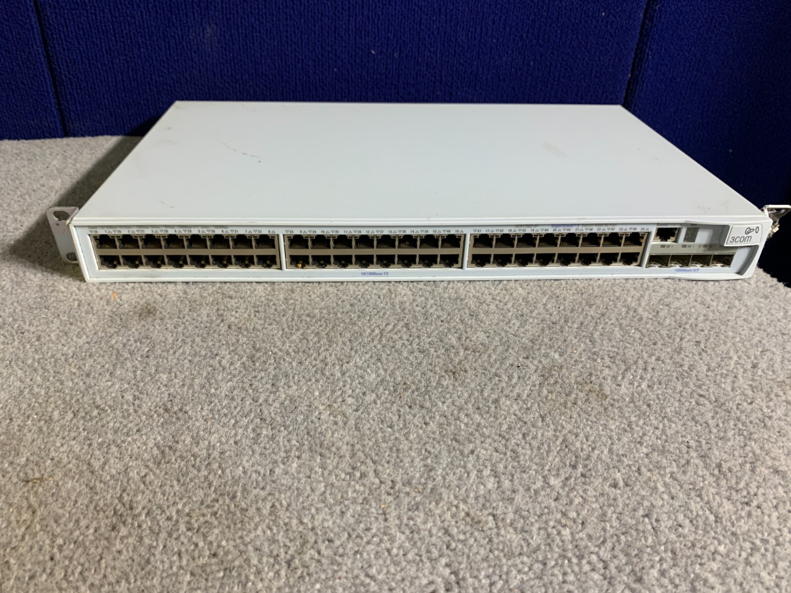 3Com SuperStack 3 4500 3CR17562-91 Network Switch 50-Port