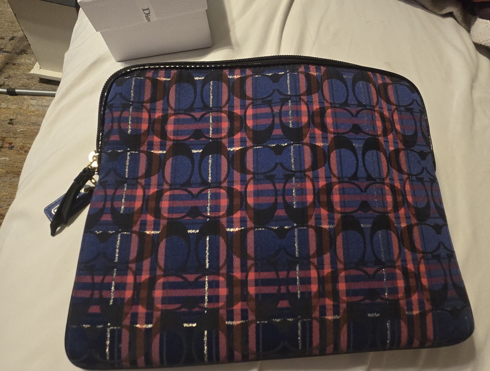 Coach NWT 62818 Poppy Tartan East West Universal Sleeve Navy Multi