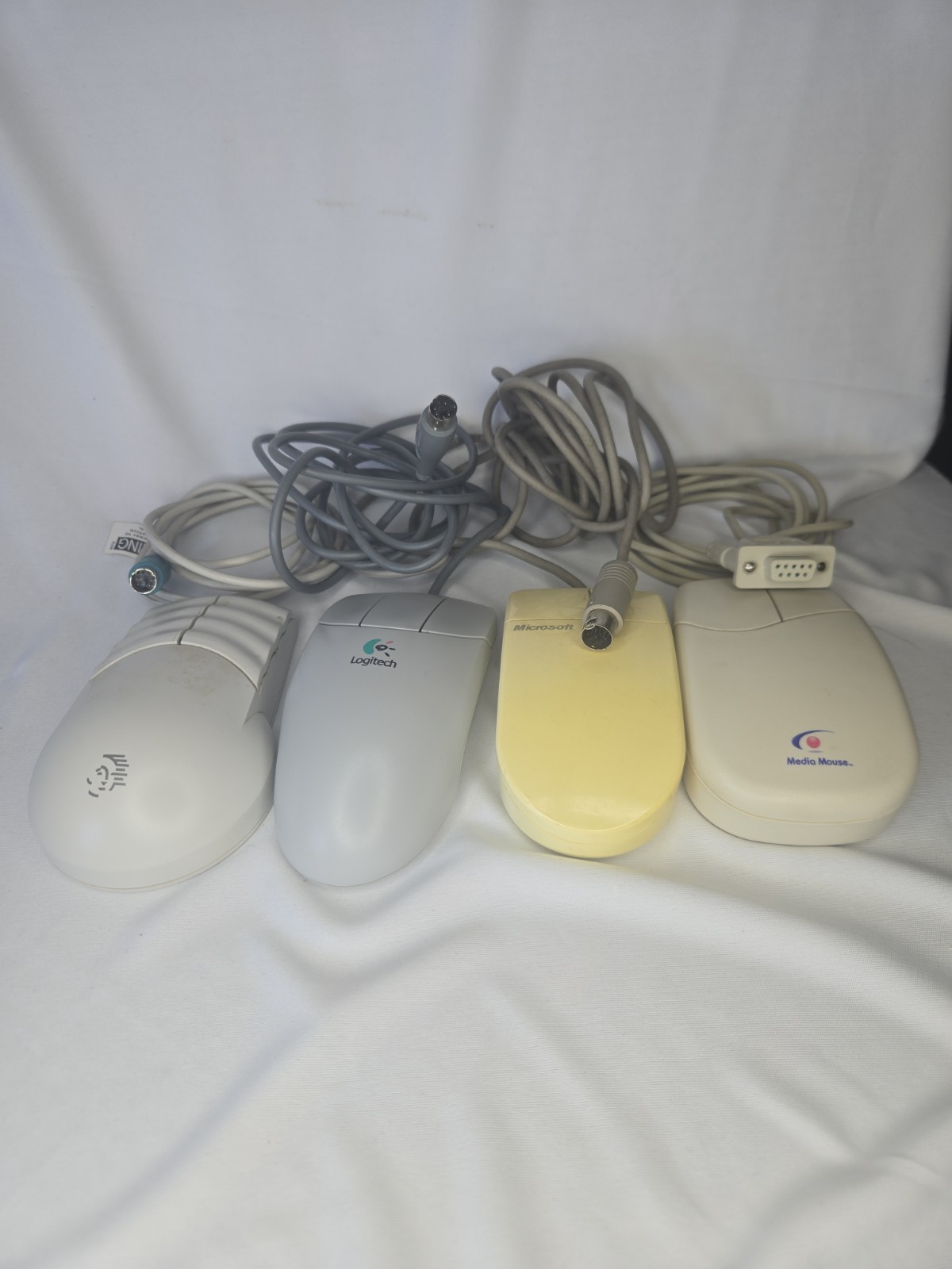 Lot of 4 Vintage Computer Mouse Mice Computer Mouse Untested