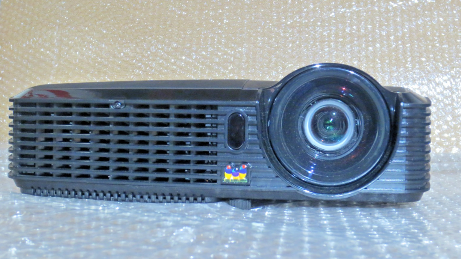 ViewSonic VS13868 DLP Projector in Black Case Set