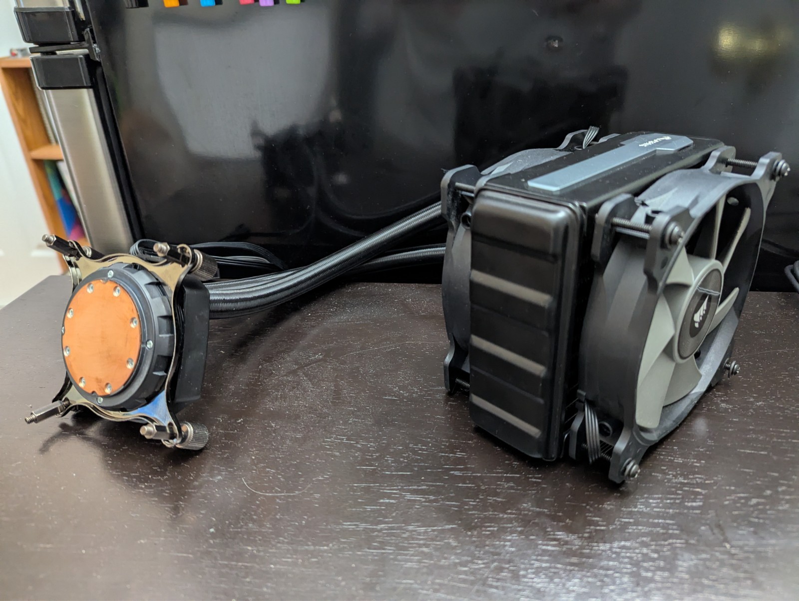 Perfect condition AIO: Corsair CW-9060024-WW Hydro H80i V2 (120mm AIO)